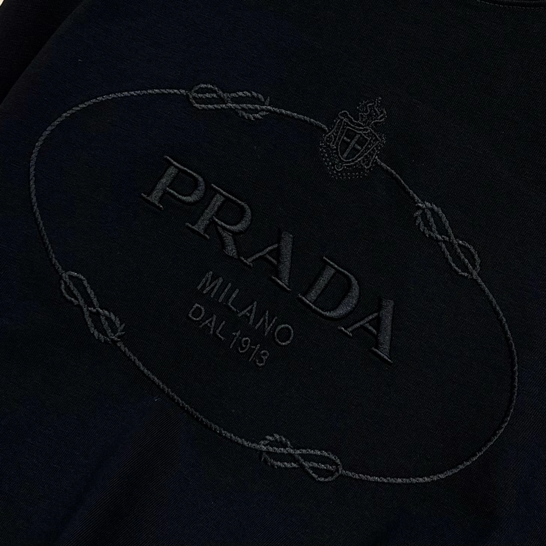 FreshLook P*rada T-shirt Top Quality D17 20240410- 13675