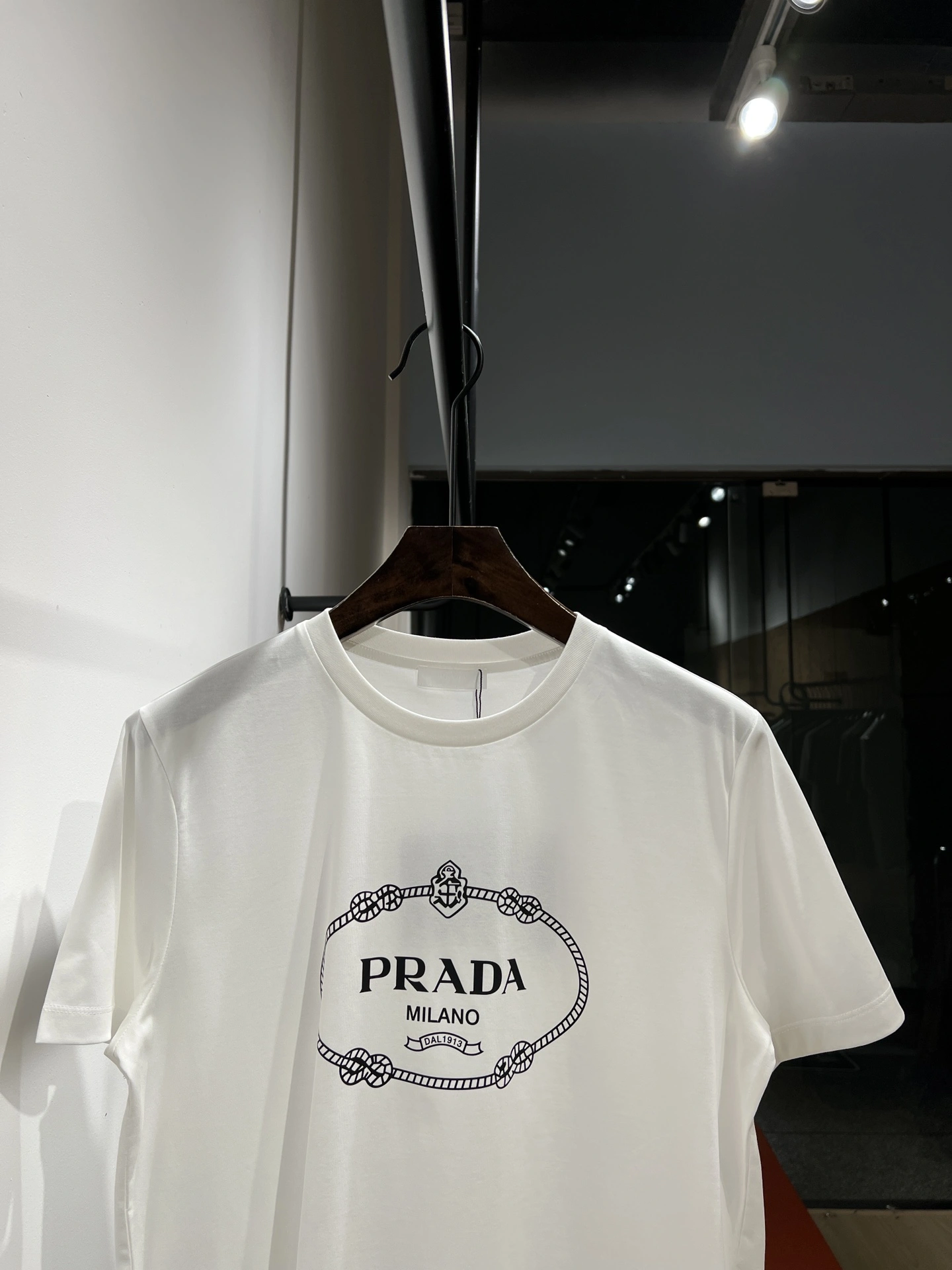 GoAnywhere P*rada T-shirt Top Quality D17 20240411- 13674