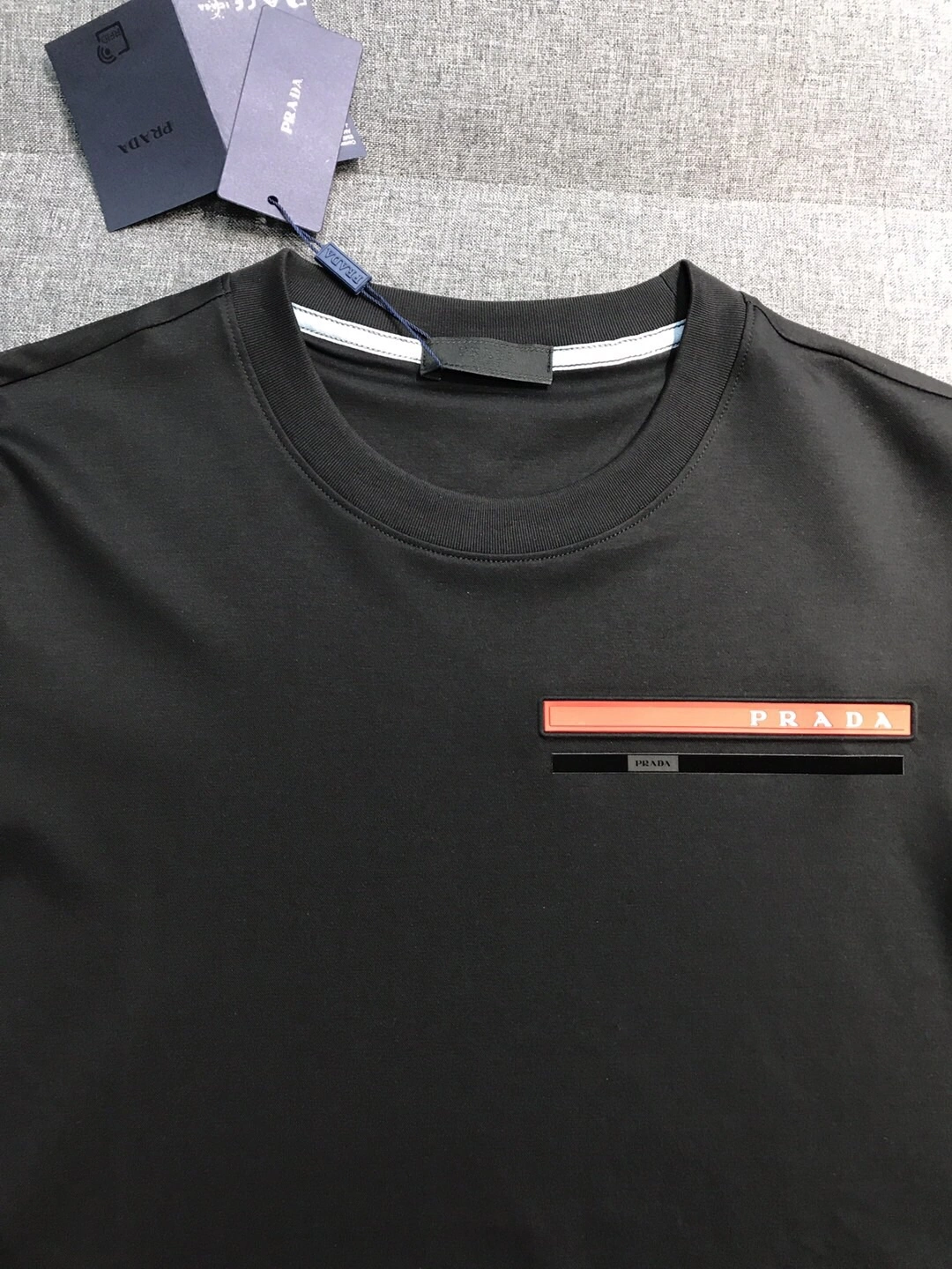 Unisex P*rada T-shirt Top Quality D17 20240413- 13659