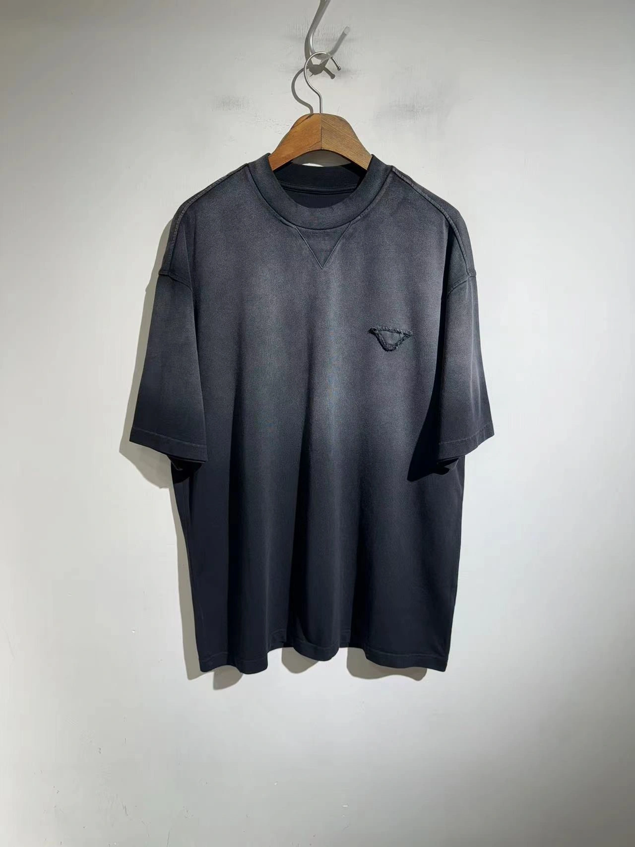 P*rada T-shirt Top Quality D17 20240414- ModernLook 13656