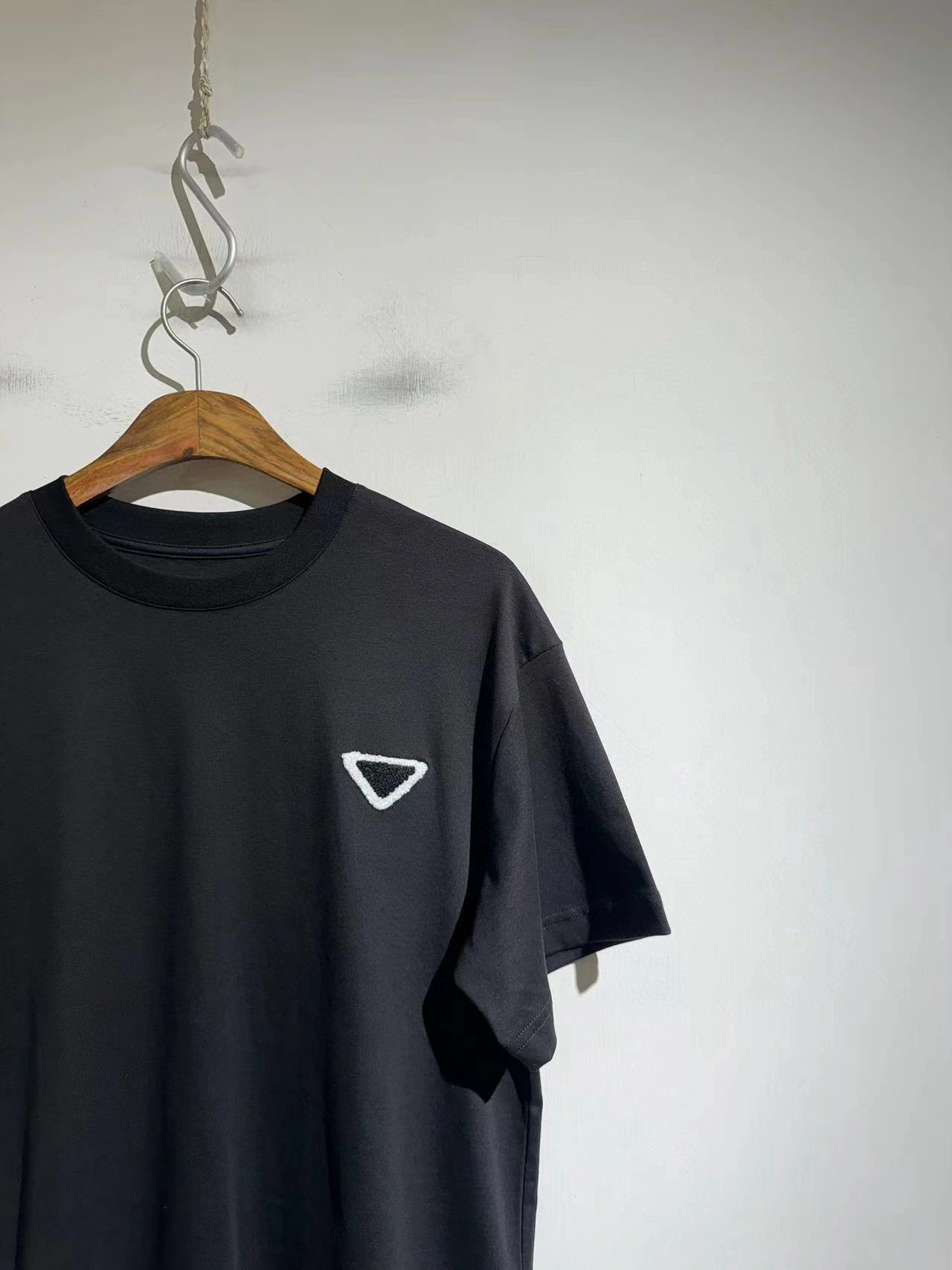 Original P*rada T-shirt Top Quality D17 20240425- 13627