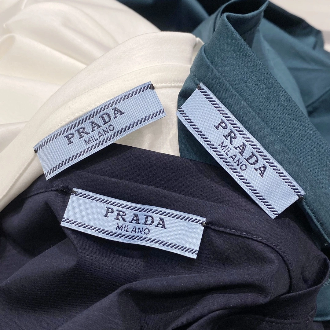 Flexible P*rada T-shirt Top Quality D17 20240425- 13625