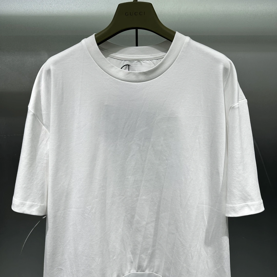 P*rada T-shirt Top Quality D17 20240427- TechFriendly 13616