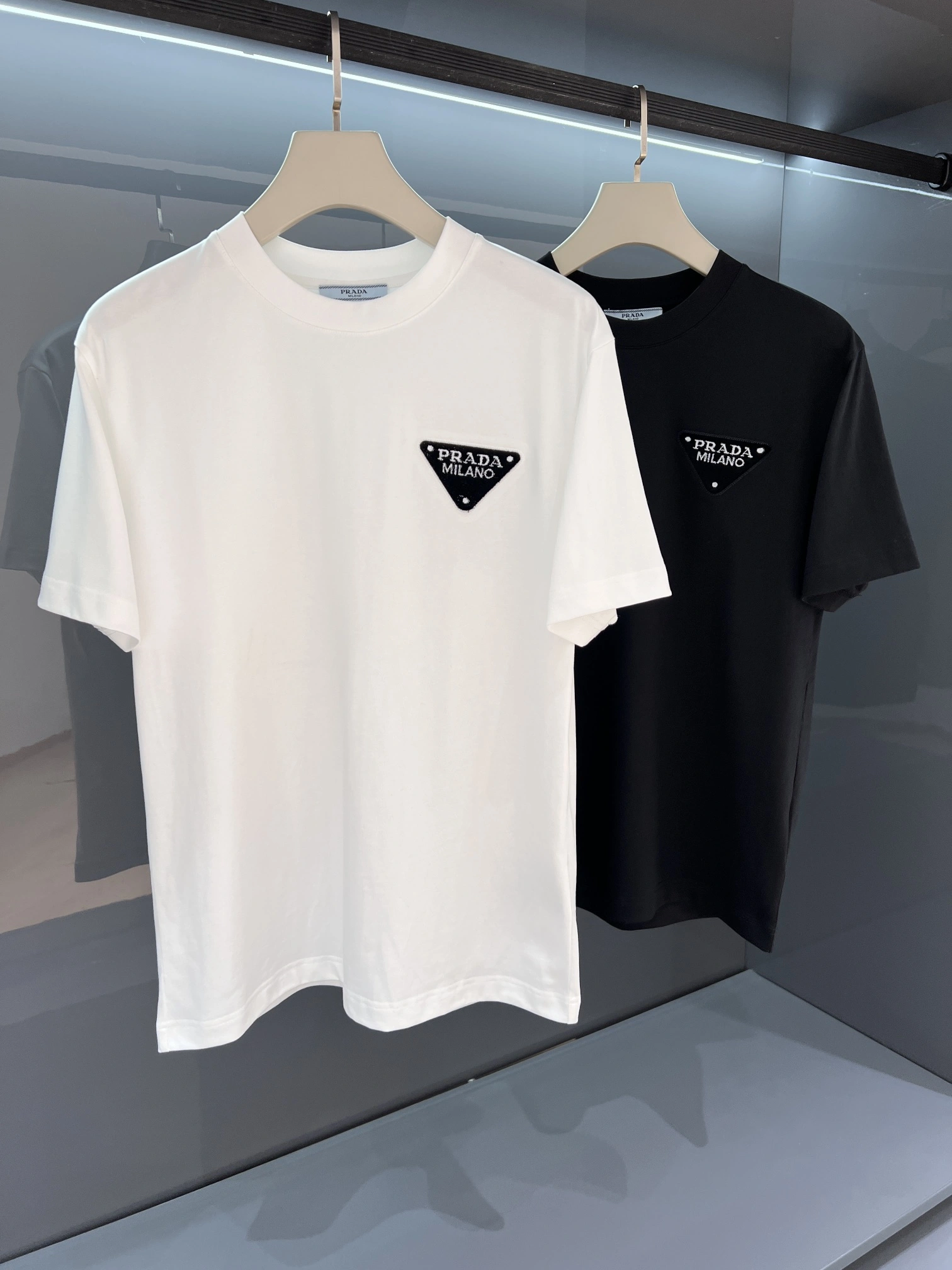 Unique P*rada T-shirt Top Quality D17 20240501- 13603