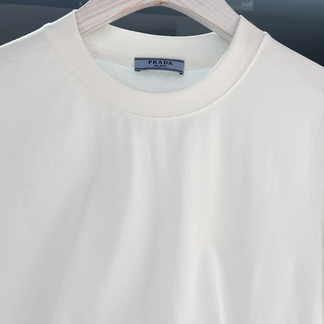 Efficient P*rada T-shirt Top Quality D17 20240501- 13601
