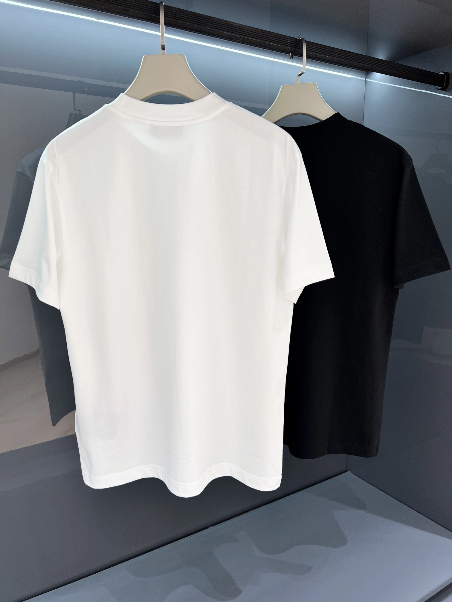 HighPerformance P*rada T-shirt Top Quality D17 20240501- 13605