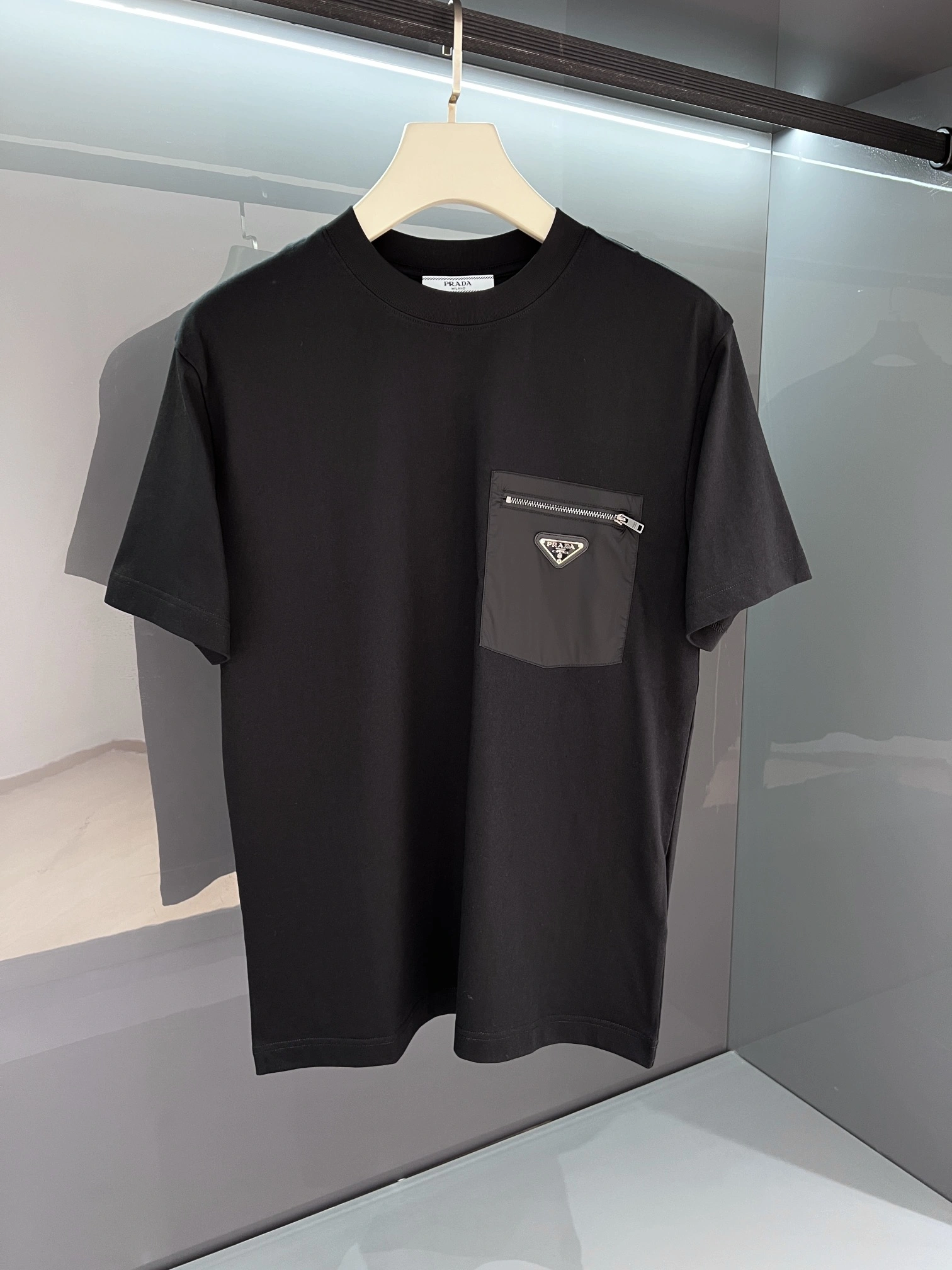 HighPerformance P*rada T-shirt Top Quality D17 20240501- 13605