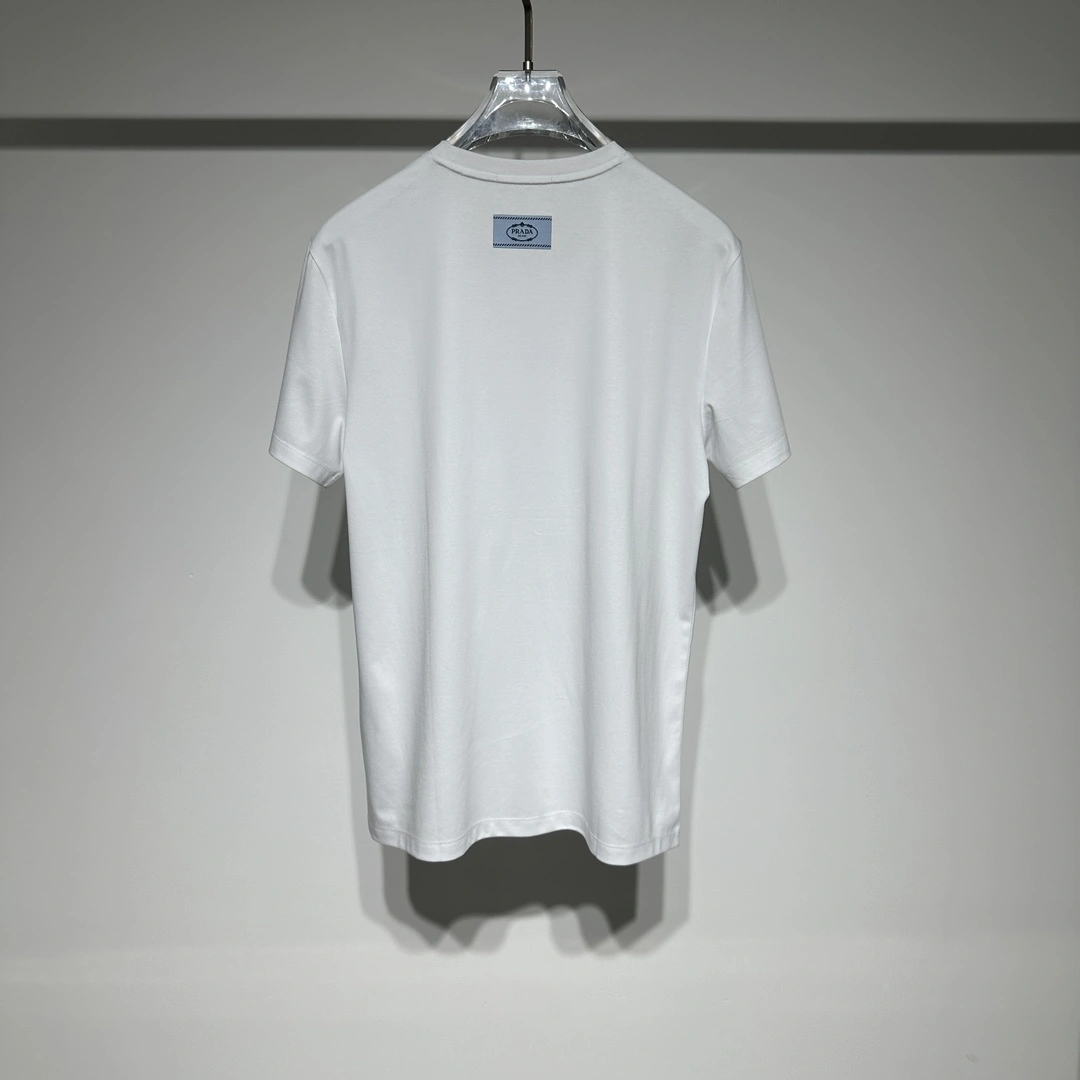 FreshLook P*rada T-shirt Top Quality D17 20240506- 13586