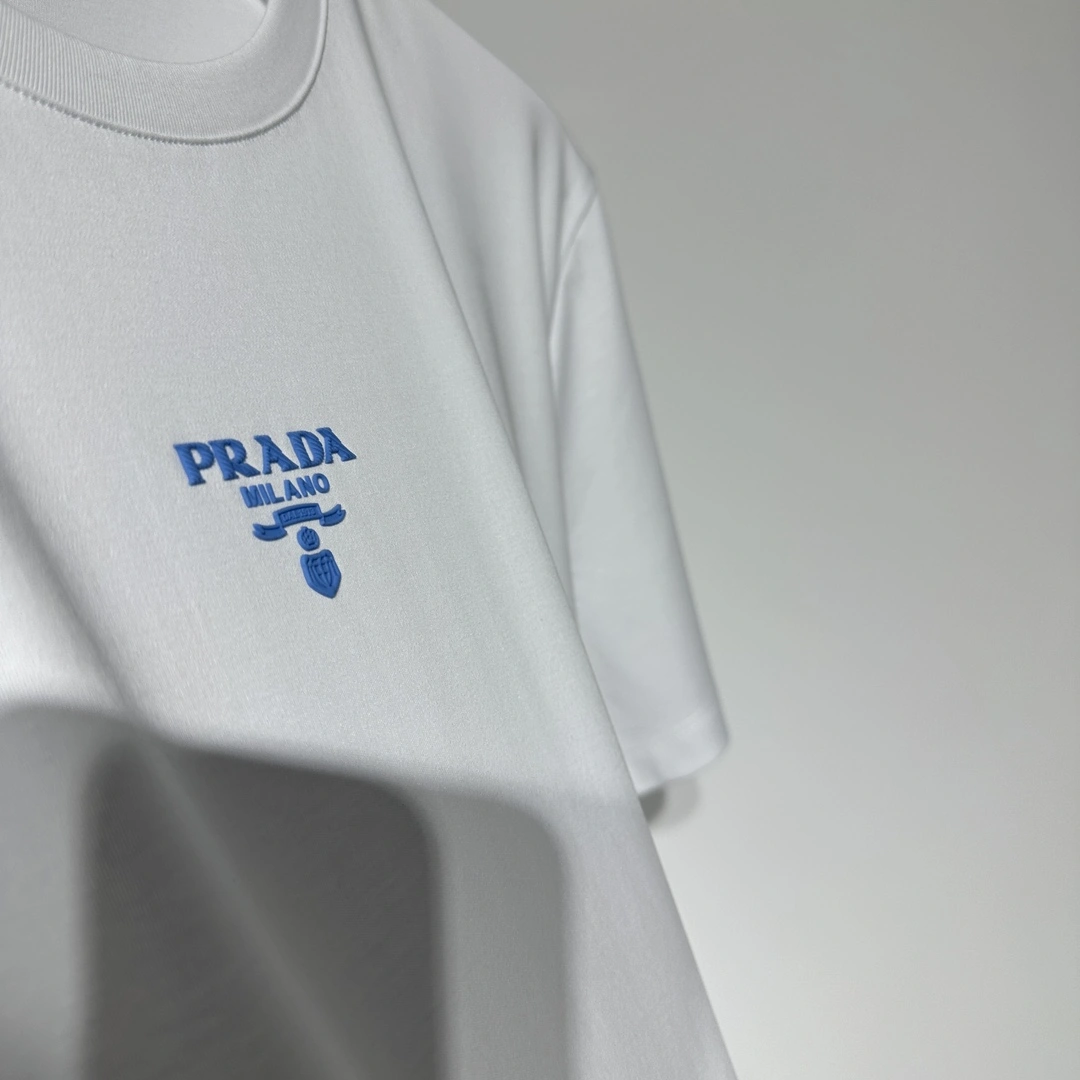 FreshLook P*rada T-shirt Top Quality D17 20240506- 13586
