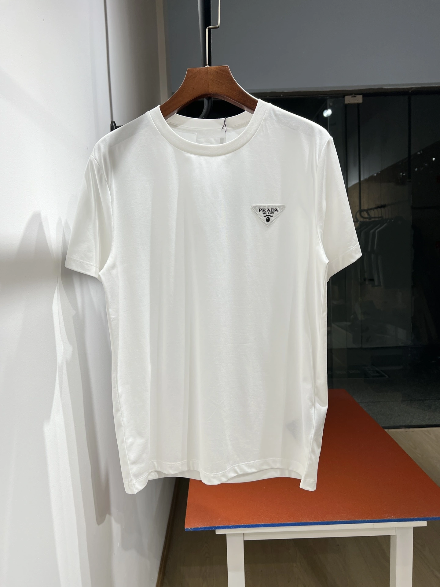 Comfortable P*rada T-shirt Top Quality D17 20240507- 13580