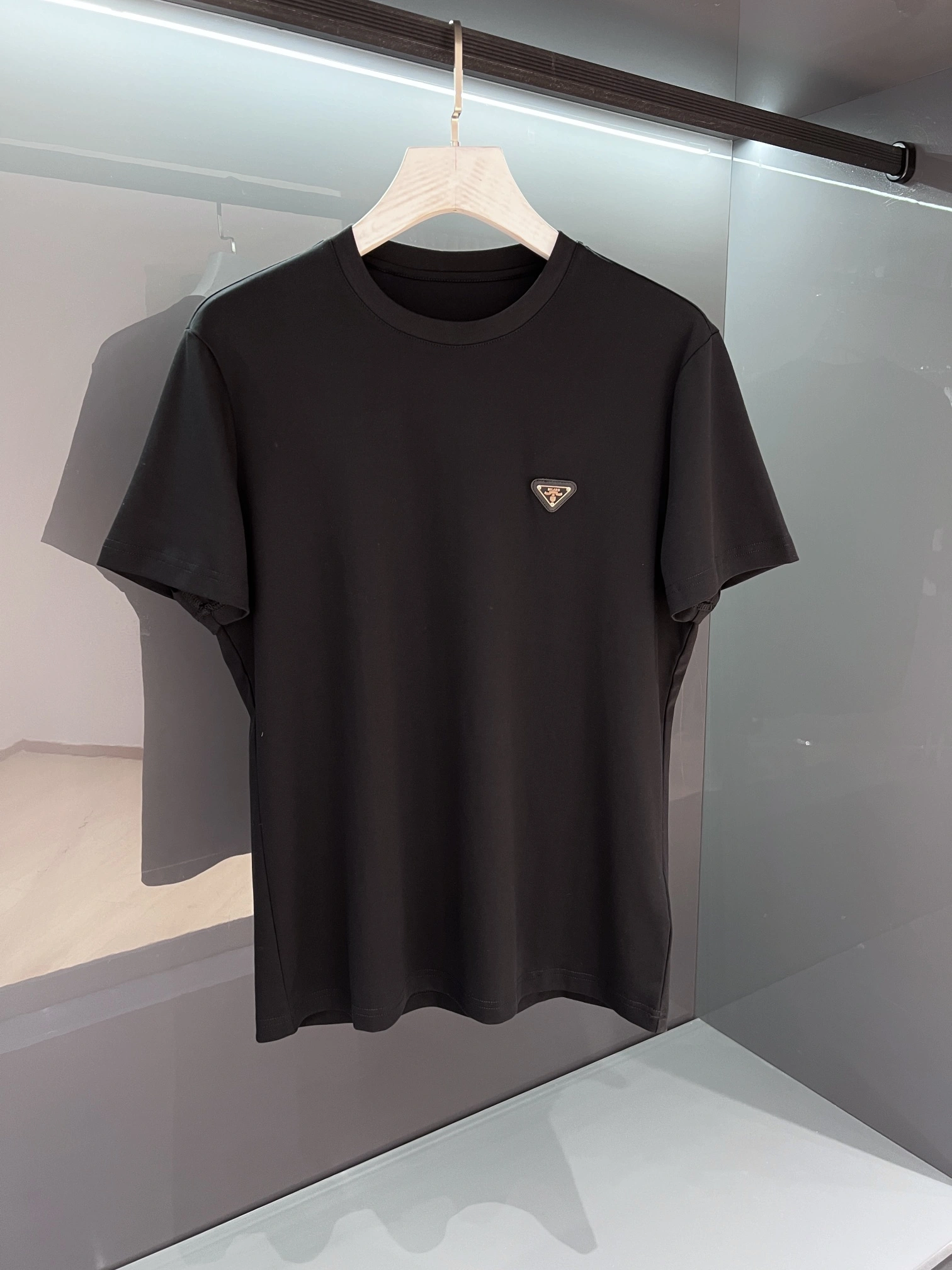 Lightweight P*rada T-shirt Top Quality D17 20240514- 13556