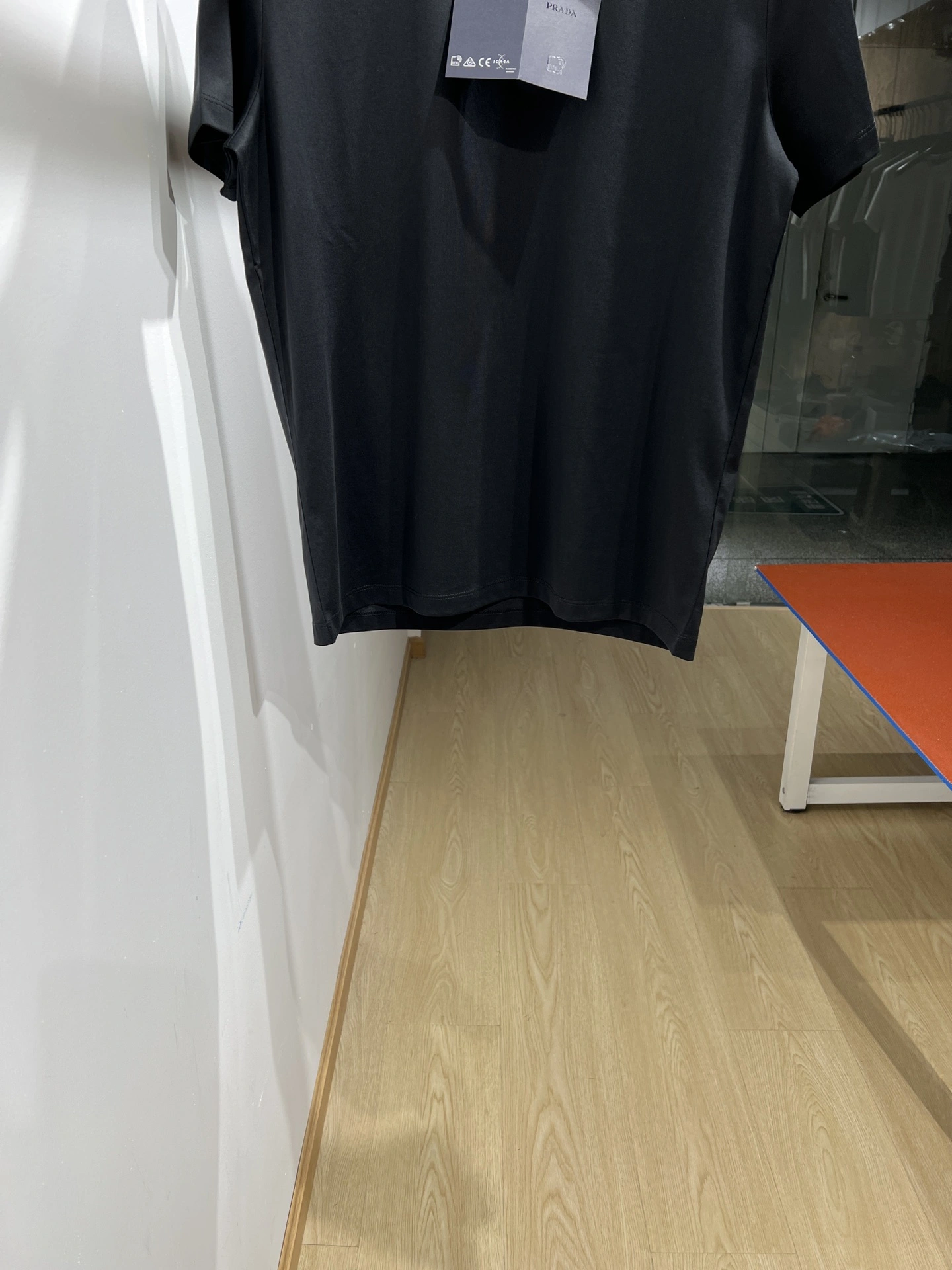 P*rada T-shirt Top Quality D17 20240517- Sleek 13545
