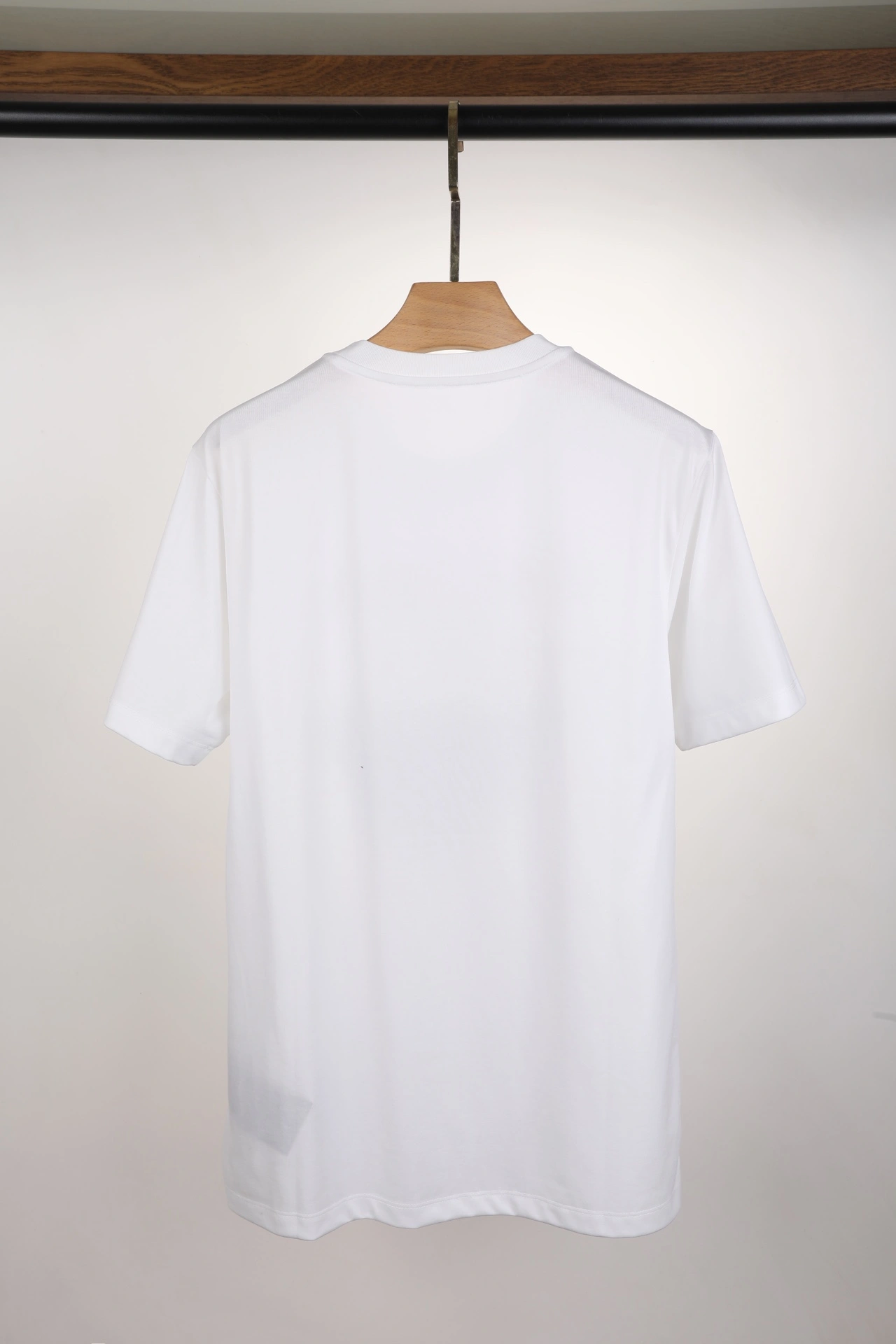 P*rada T-shirt Top Quality D17 20240518- SmoothTexture 13540