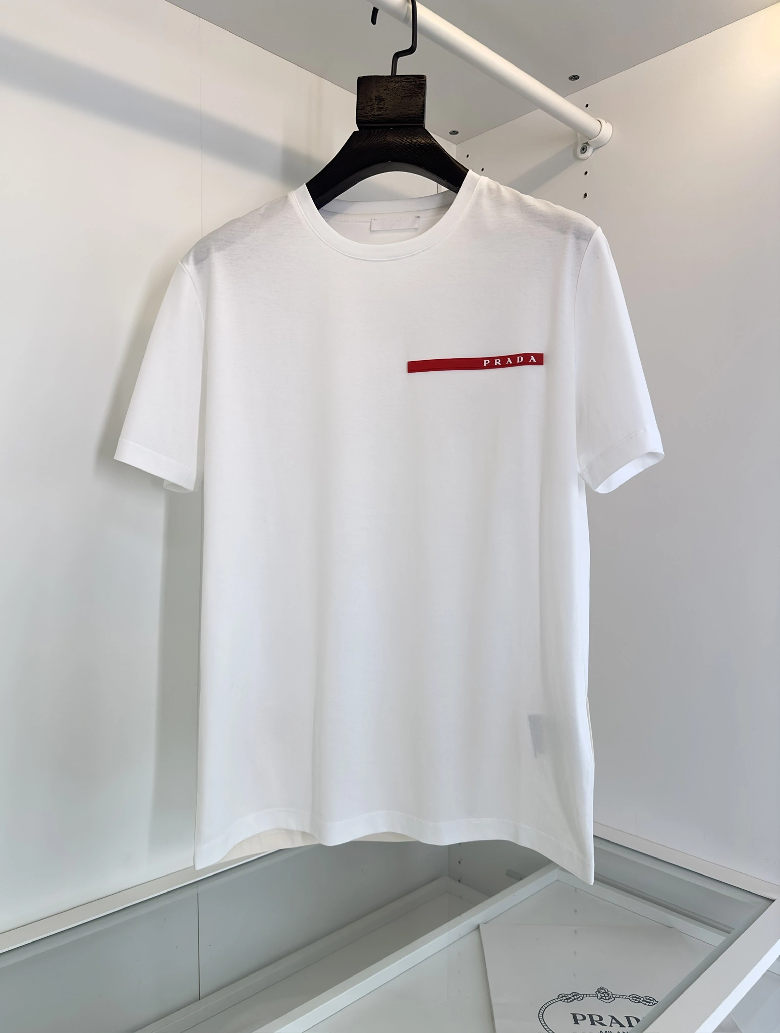 P*rada T-shirt Top Quality D17 20240525- WellDesigned 13512