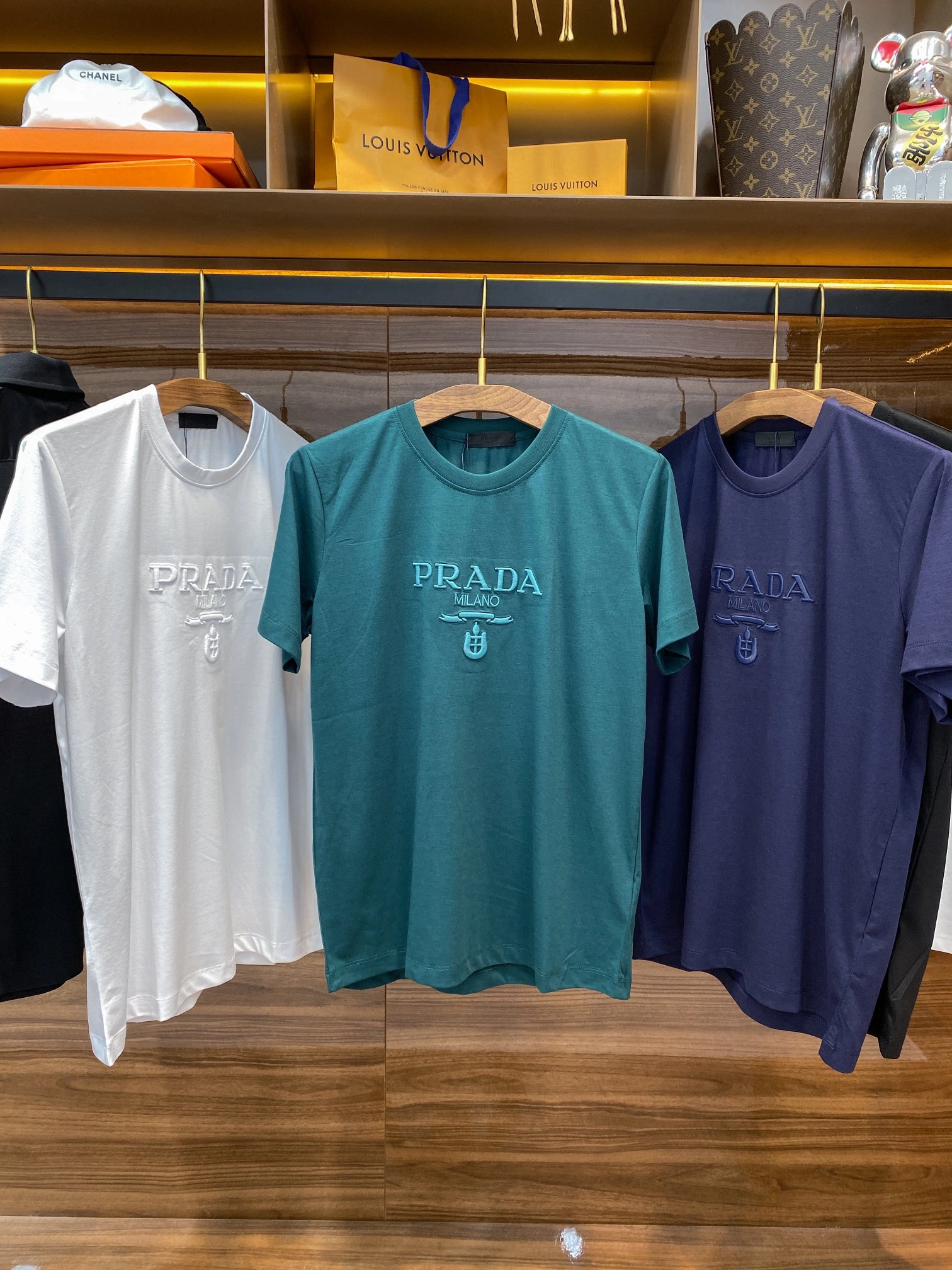 Unisex P*rada T-shirt Top Quality D17 20240526- 13502