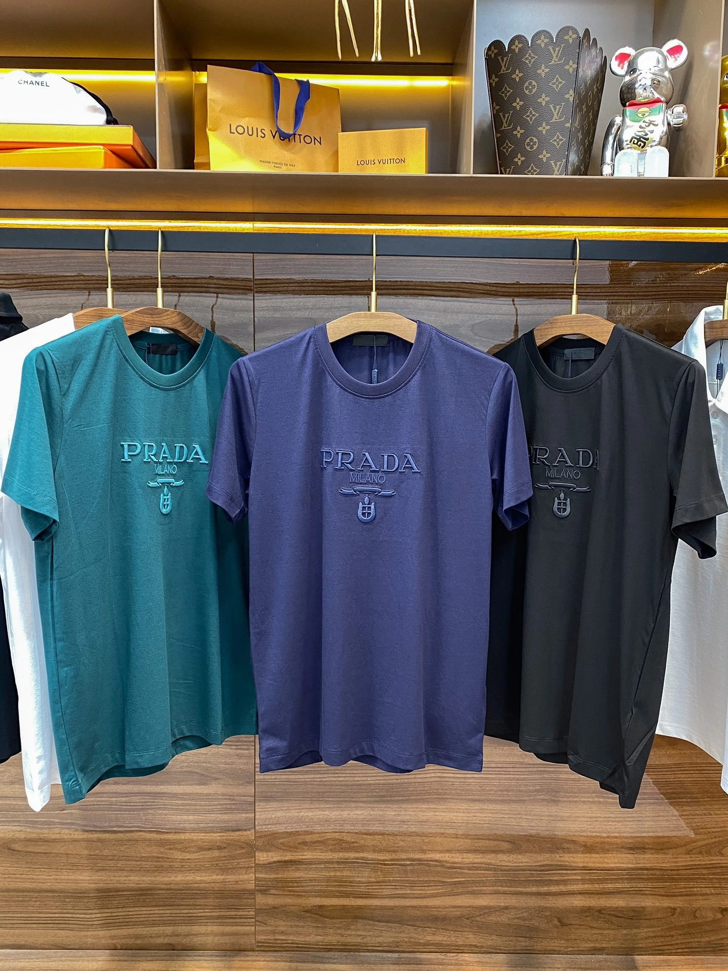 Unisex P*rada T-shirt Top Quality D17 20240526- 13502