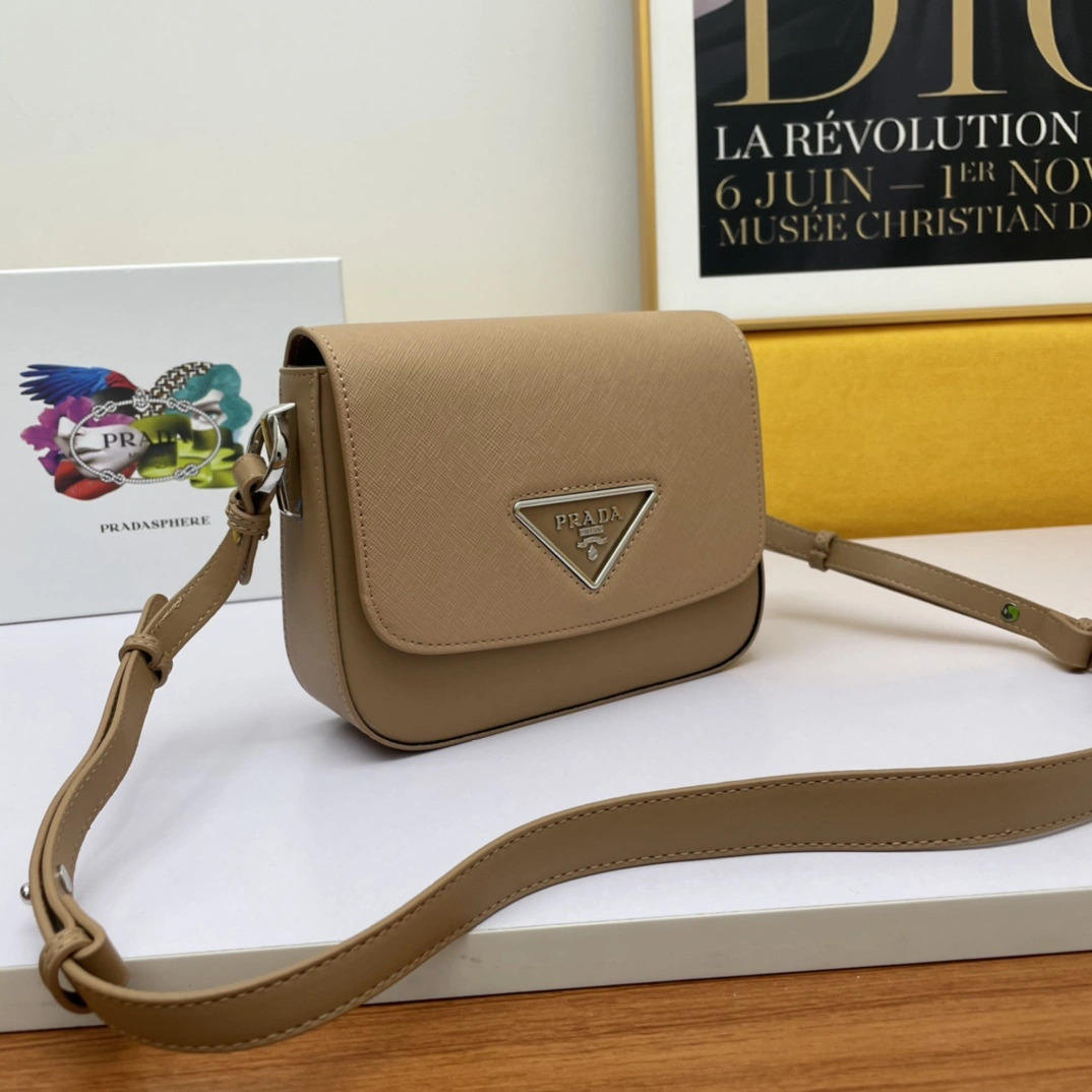 Sophisticated P*rada Top Bag 20*17*6cm 9489