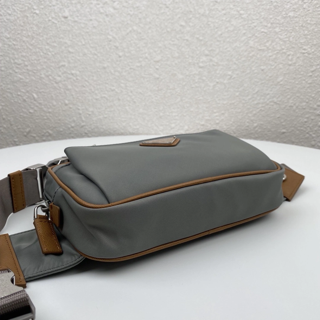 Minimalist P*rada Top Bag 21*12.5*4.5cm 9563