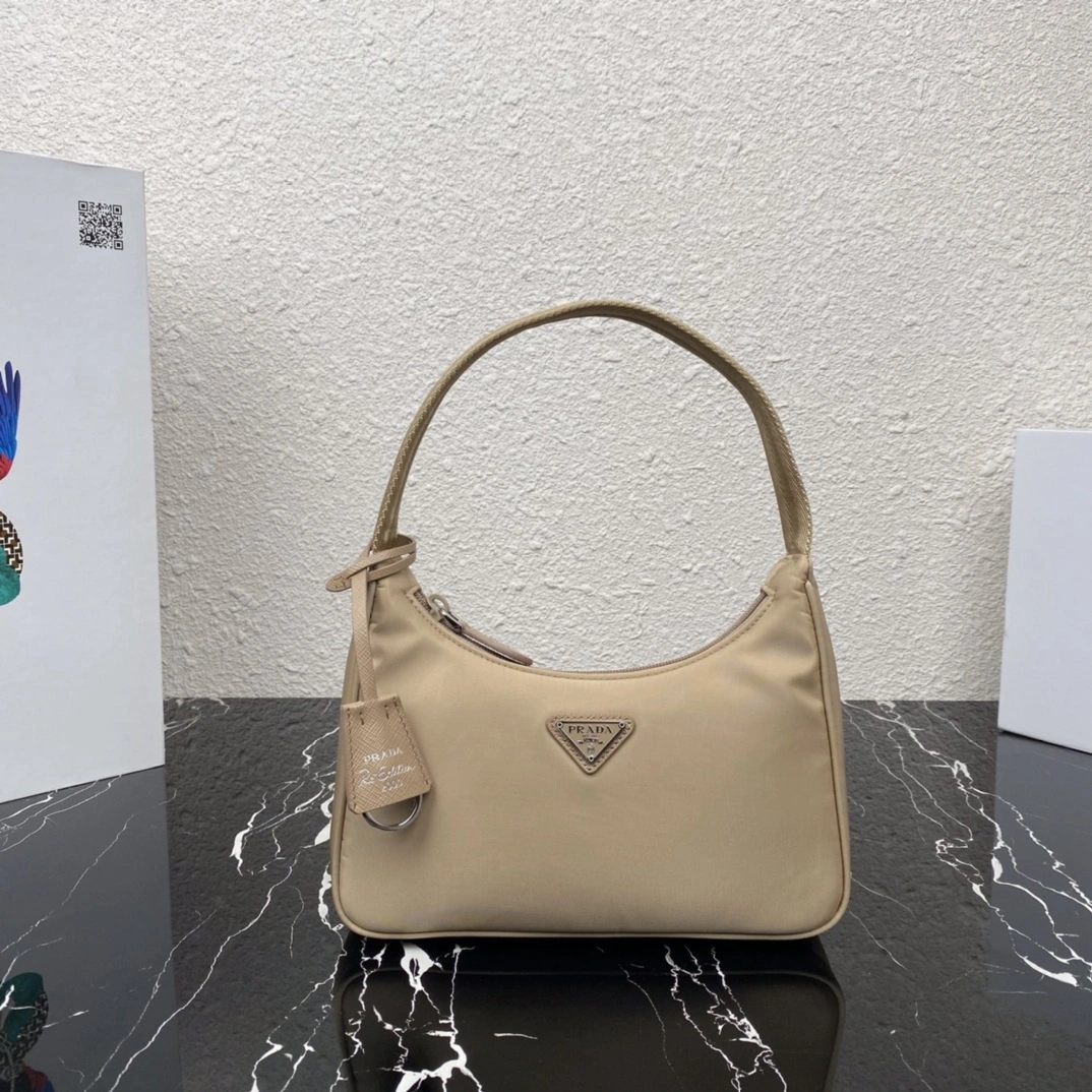 Efficient P*rada Top Bag 23*13*5cm 9564