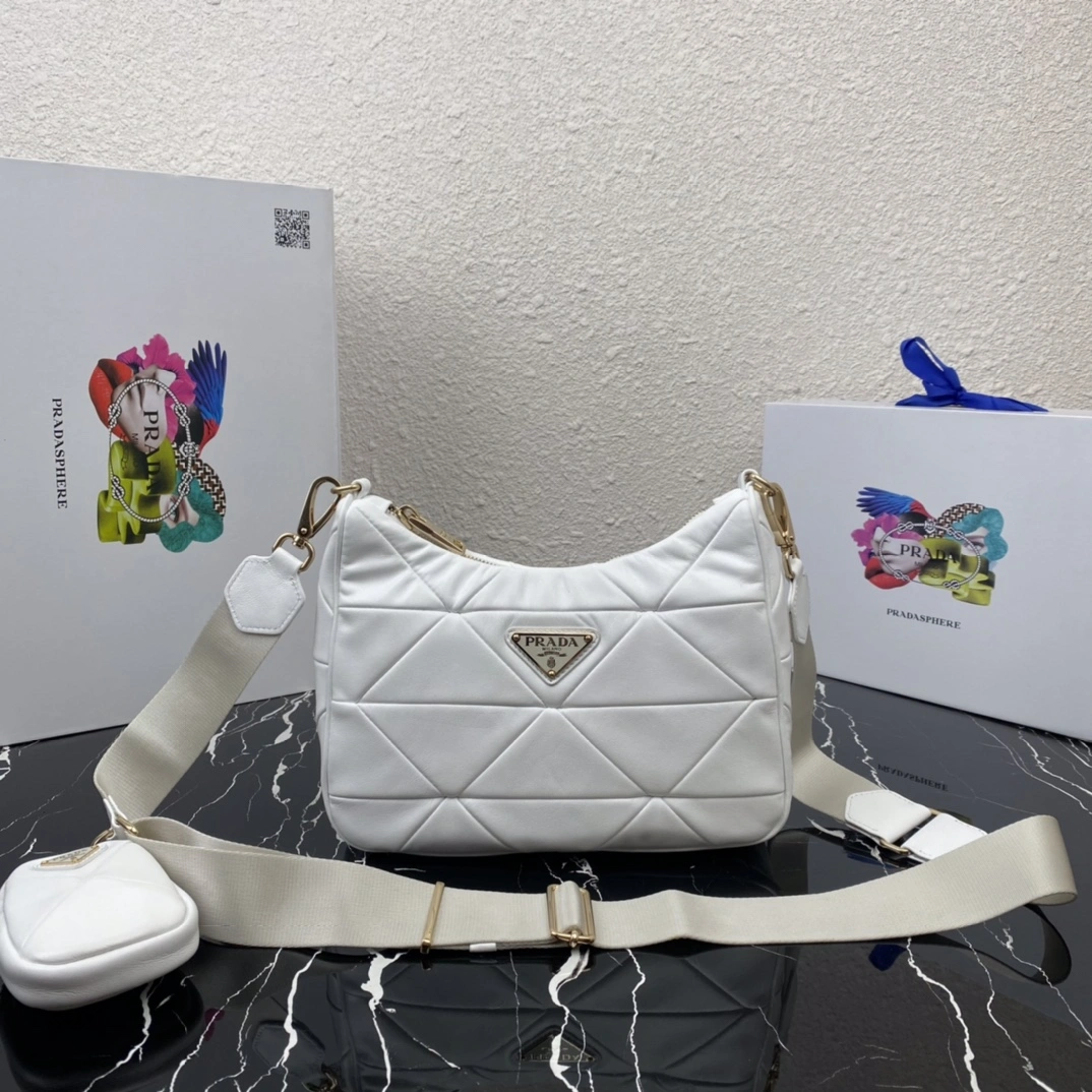 P*rada Top Bag 24*17*7cm EyeCatching 9557