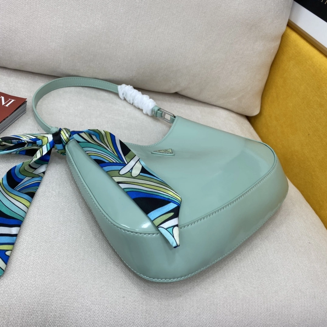 EyeCatching P*rada Top Bag 26cm 9556