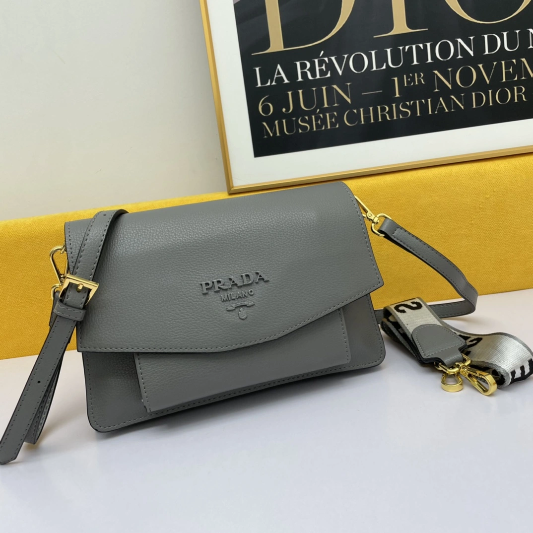P*rada Top Bag 27*17*10cm Timeless 9553