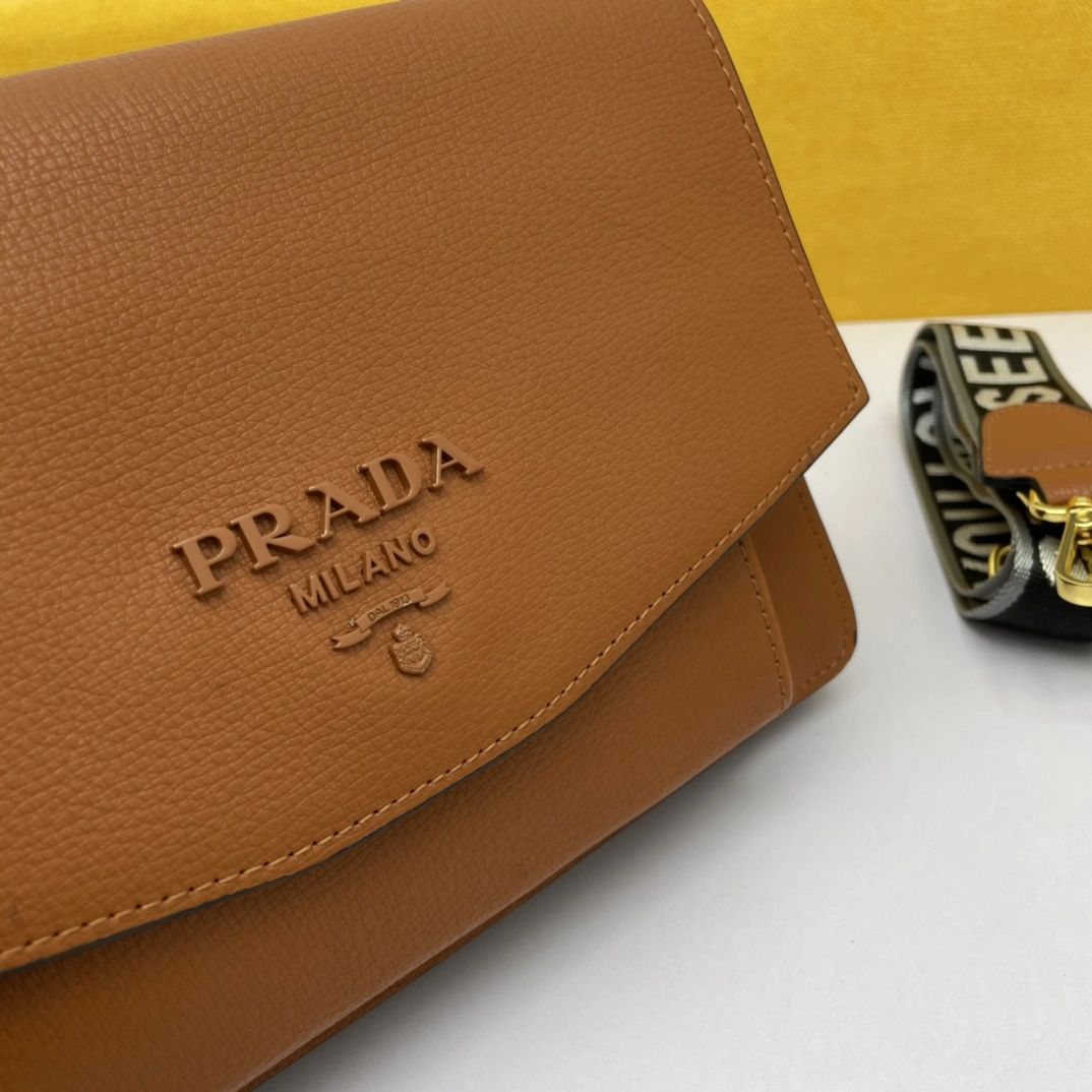 P*rada Top Bag 27*17*10cm HighPerformance 9547