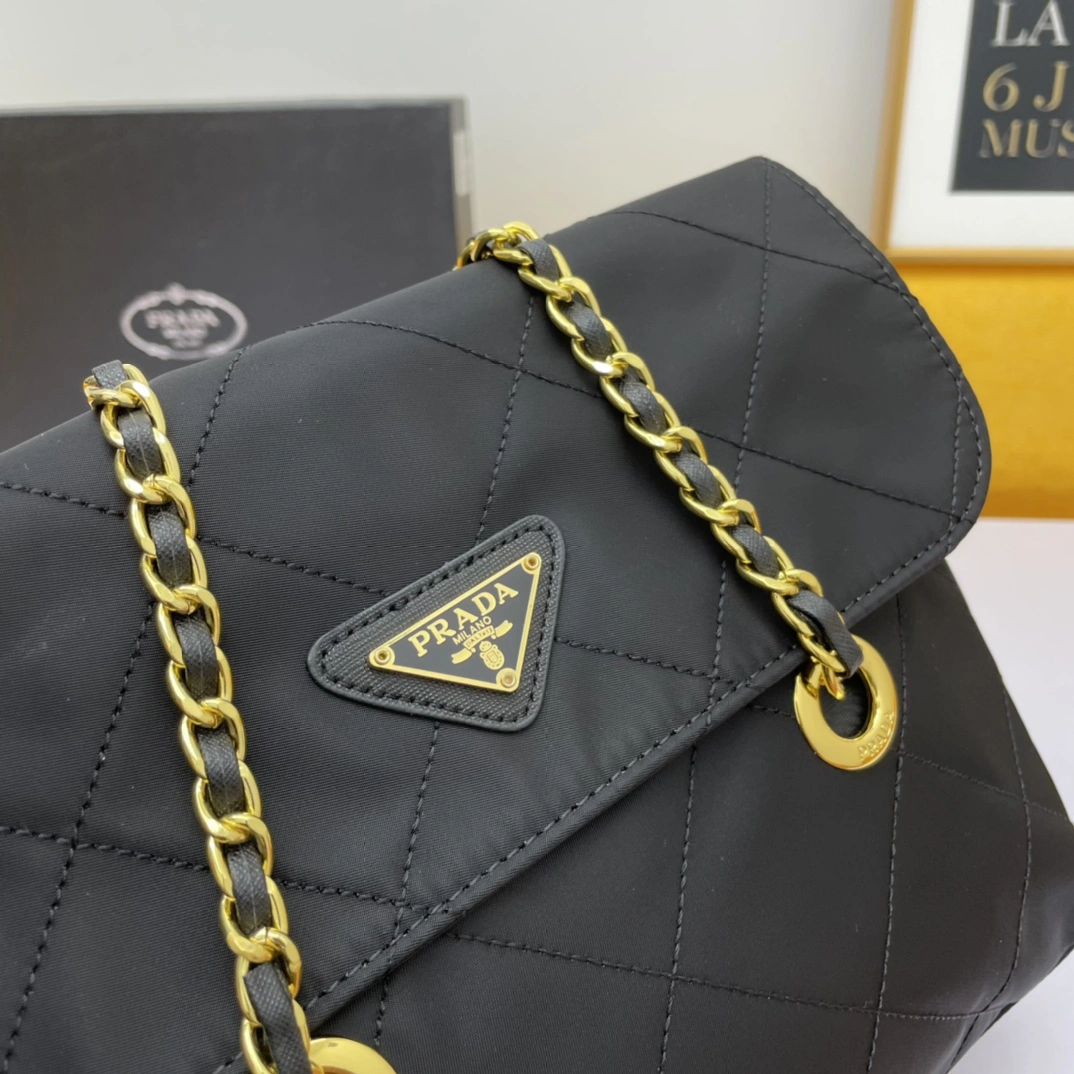 P*rada Top Bag 29*23*6cm SmartChoice 9490