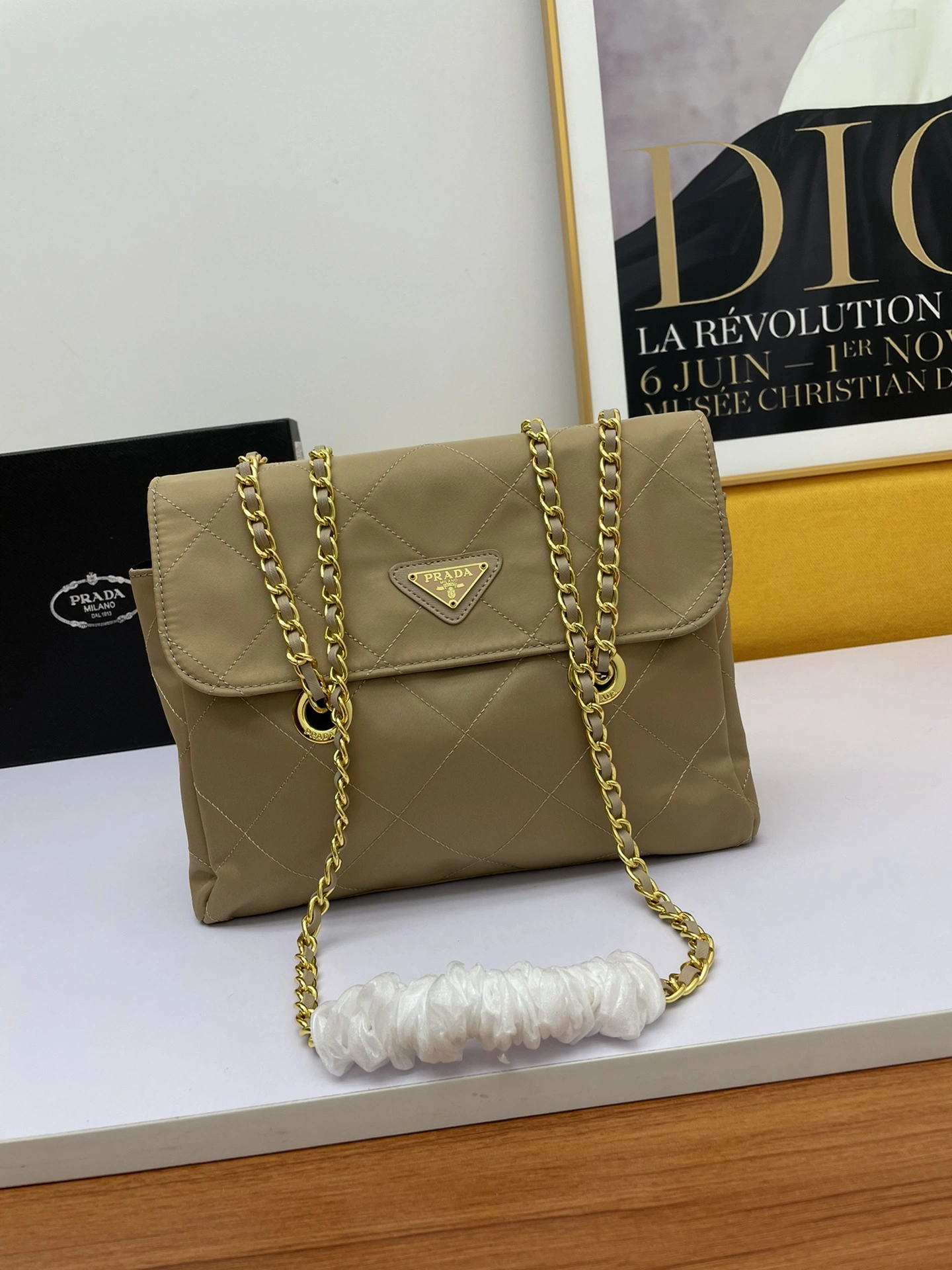 P*rada Top Bag 29*23*6cm Effortless 9494