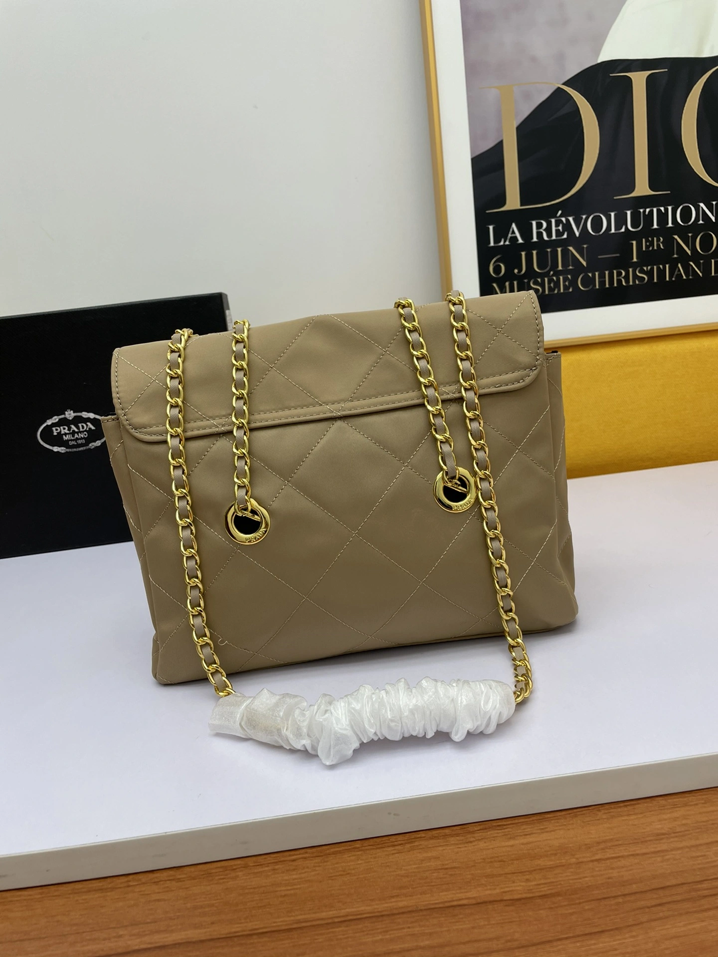 P*rada Top Bag 29*23*6cm Effortless 9494