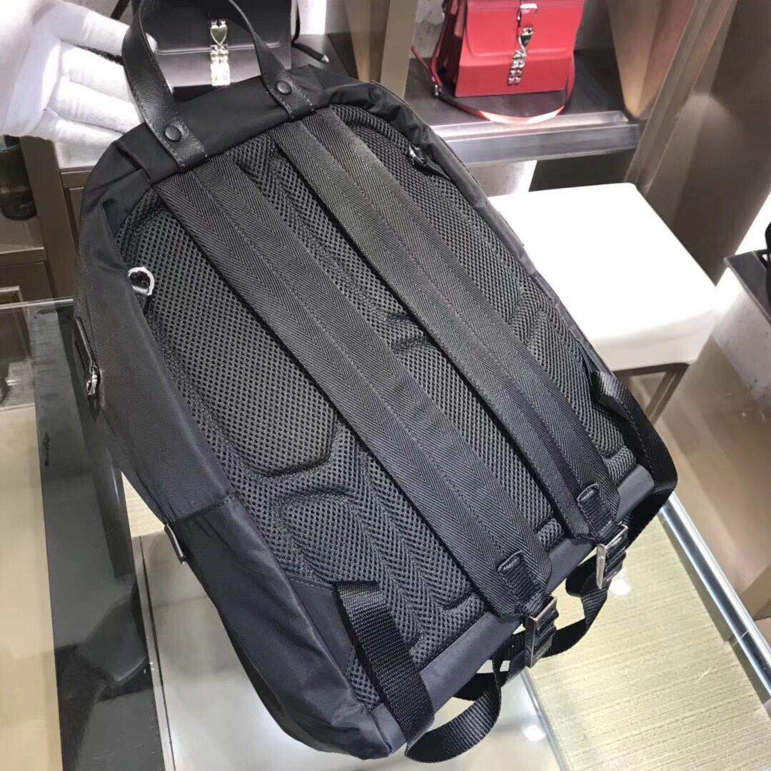P*rada Top Bag 29*40*17cm Neat 9519