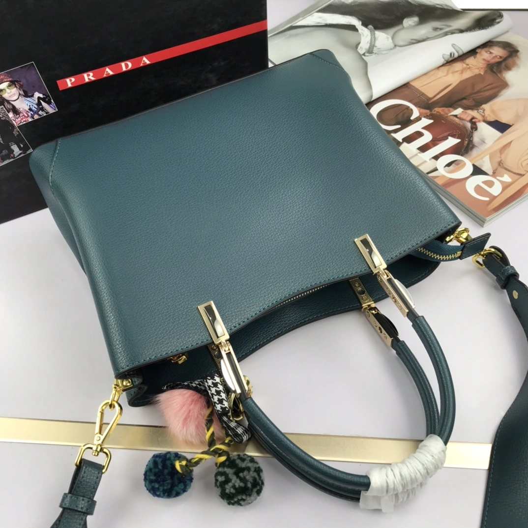 Stylish P*rada Top Bag 30*22*12cm 9506