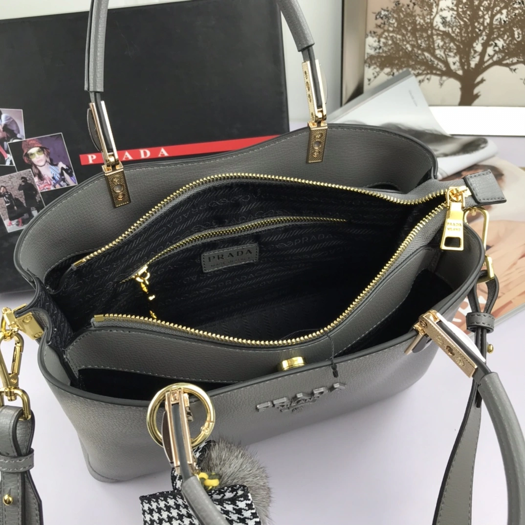 P*rada Top Bag 30*22*12cm Affordable 9502