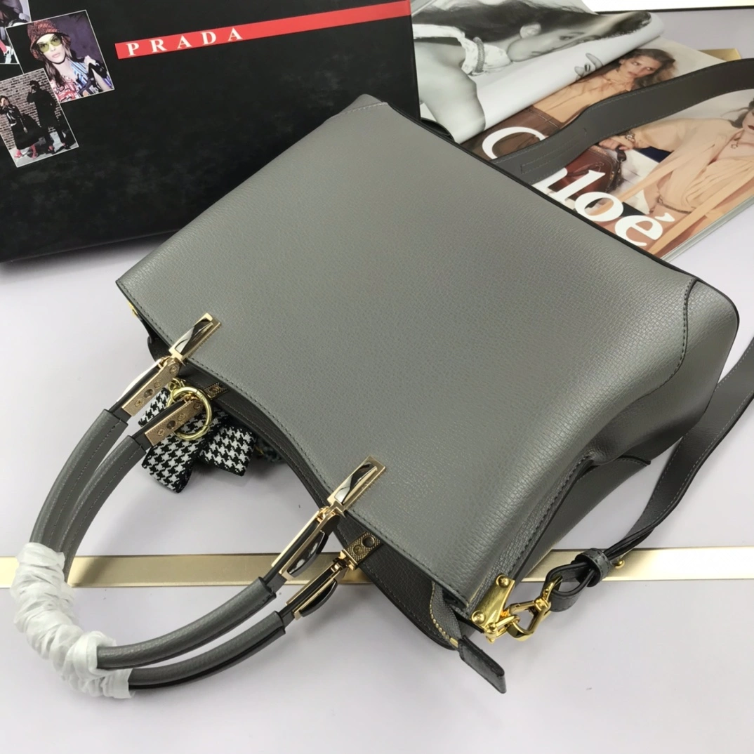 P*rada Top Bag 30*22*12cm Affordable 9502