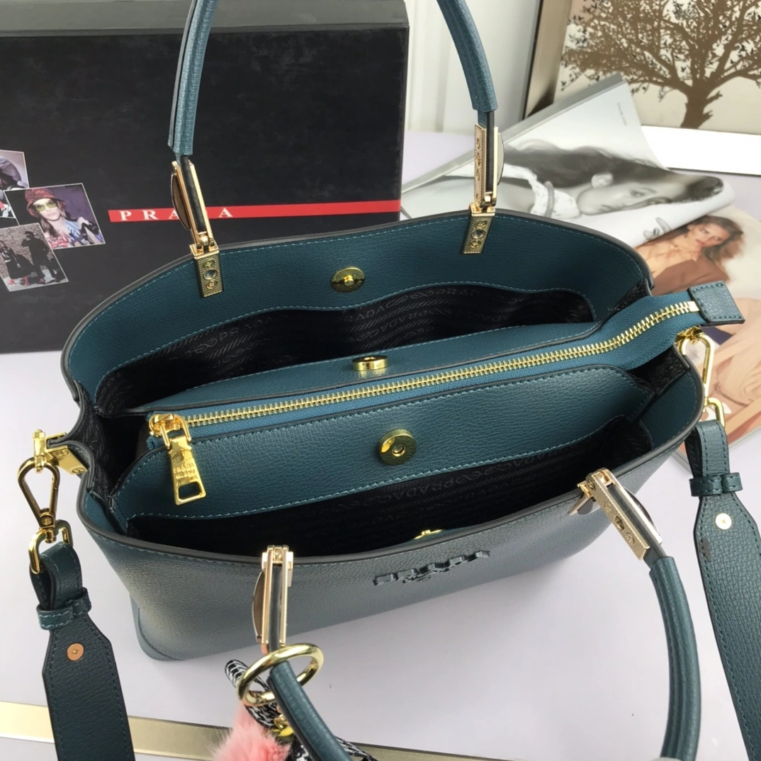 Stylish P*rada Top Bag 30*22*12cm 9506