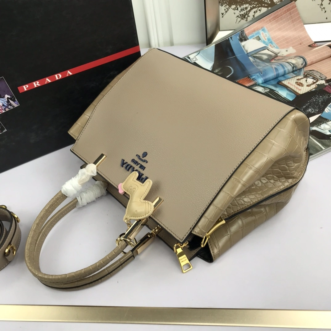 P*rada Top Bag 30*23*13cm Trendy 9512