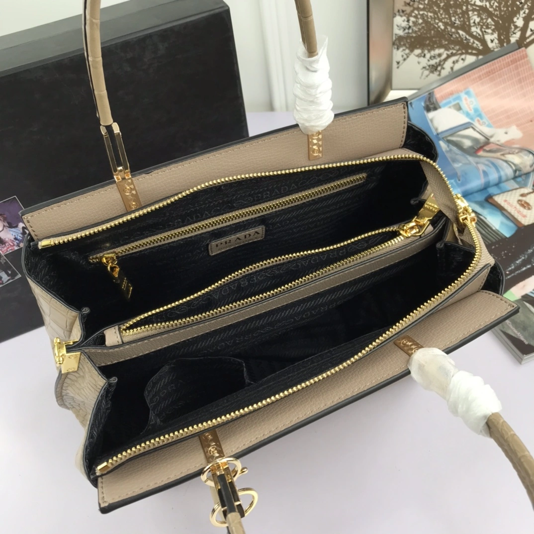 P*rada Top Bag 30*23*13cm Trendy 9512