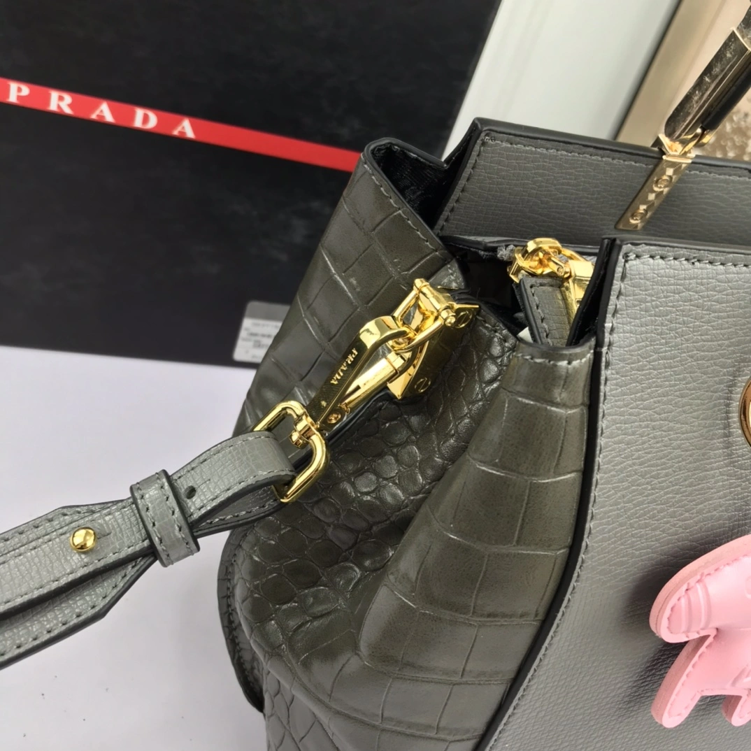 Neat P*rada Top Bag 30*23*13cm 9510