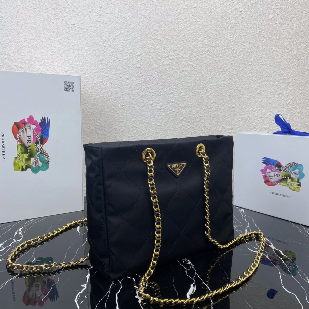 P*rada Top Bag 30*24*6cm TravelReady 9570
