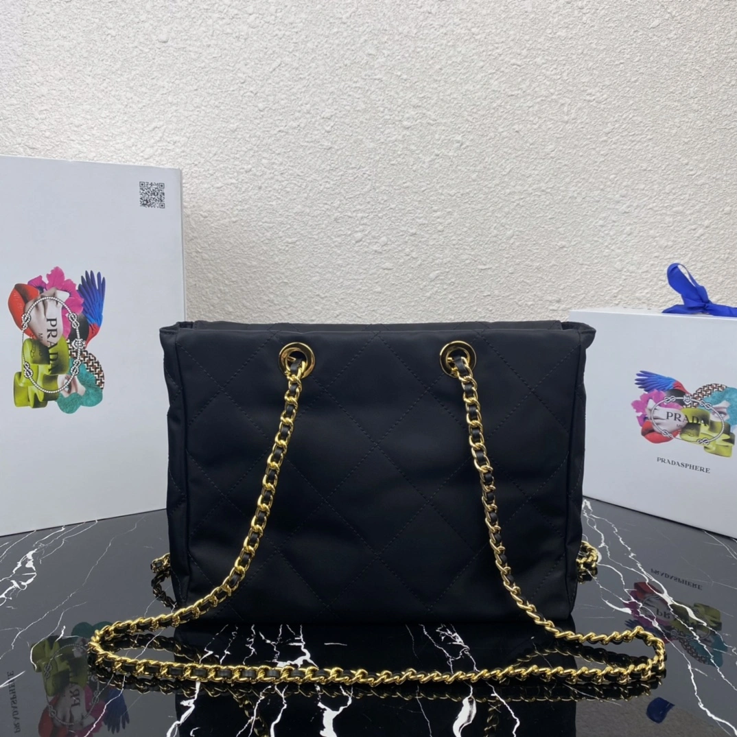 P*rada Top Bag 30*24*6cm TravelReady 9570