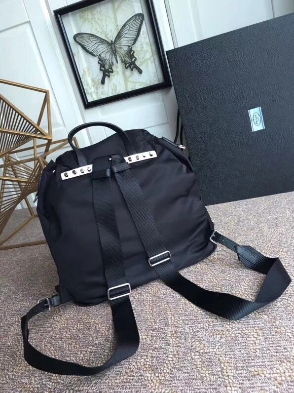 Sophisticated P*rada Top Bag 30*32*15cm 9545