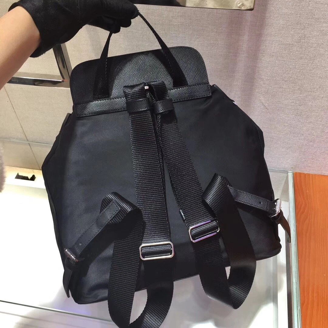 TechFriendly P*rada Top Bag 30*32*15cm 9542