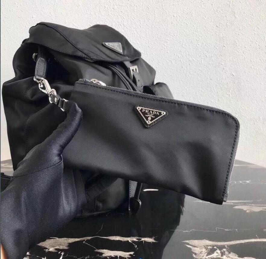 Trendsetting P*rada Top Bag 30*32*15cm 9539