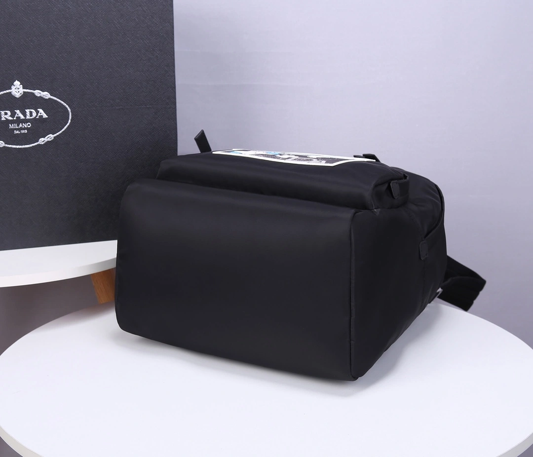 P*rada Top Bag 30*40*20cm Practical 9527