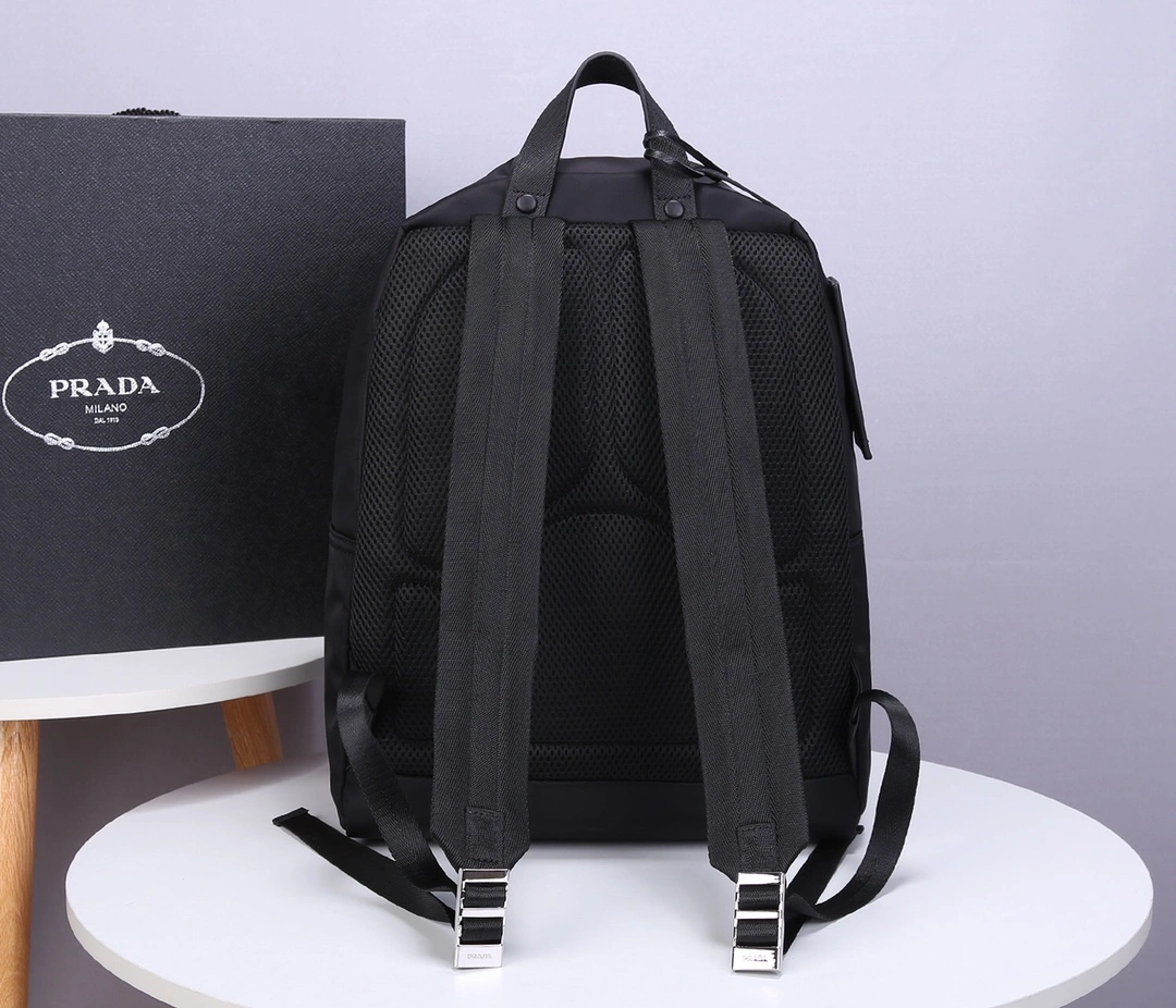 P*rada Top Bag 30*40*20cm Practical 9527