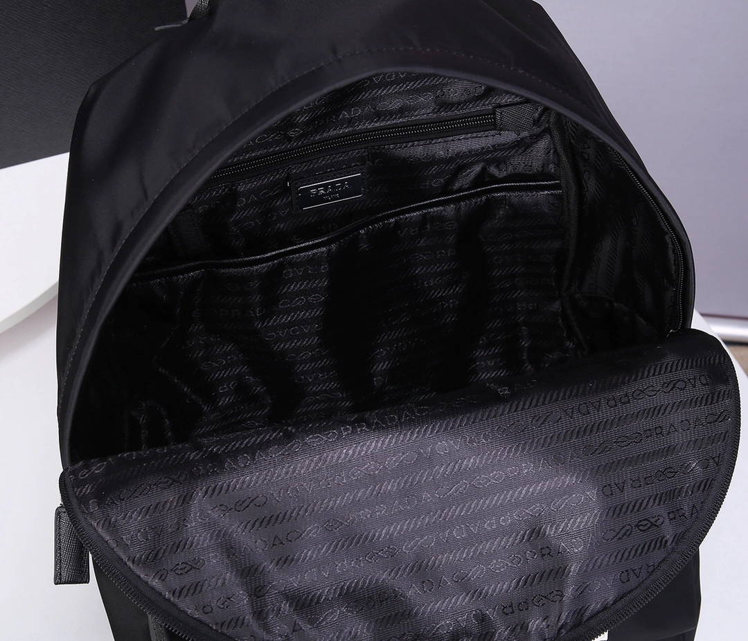P*rada Top Bag 30*40*20cm Practical 9527