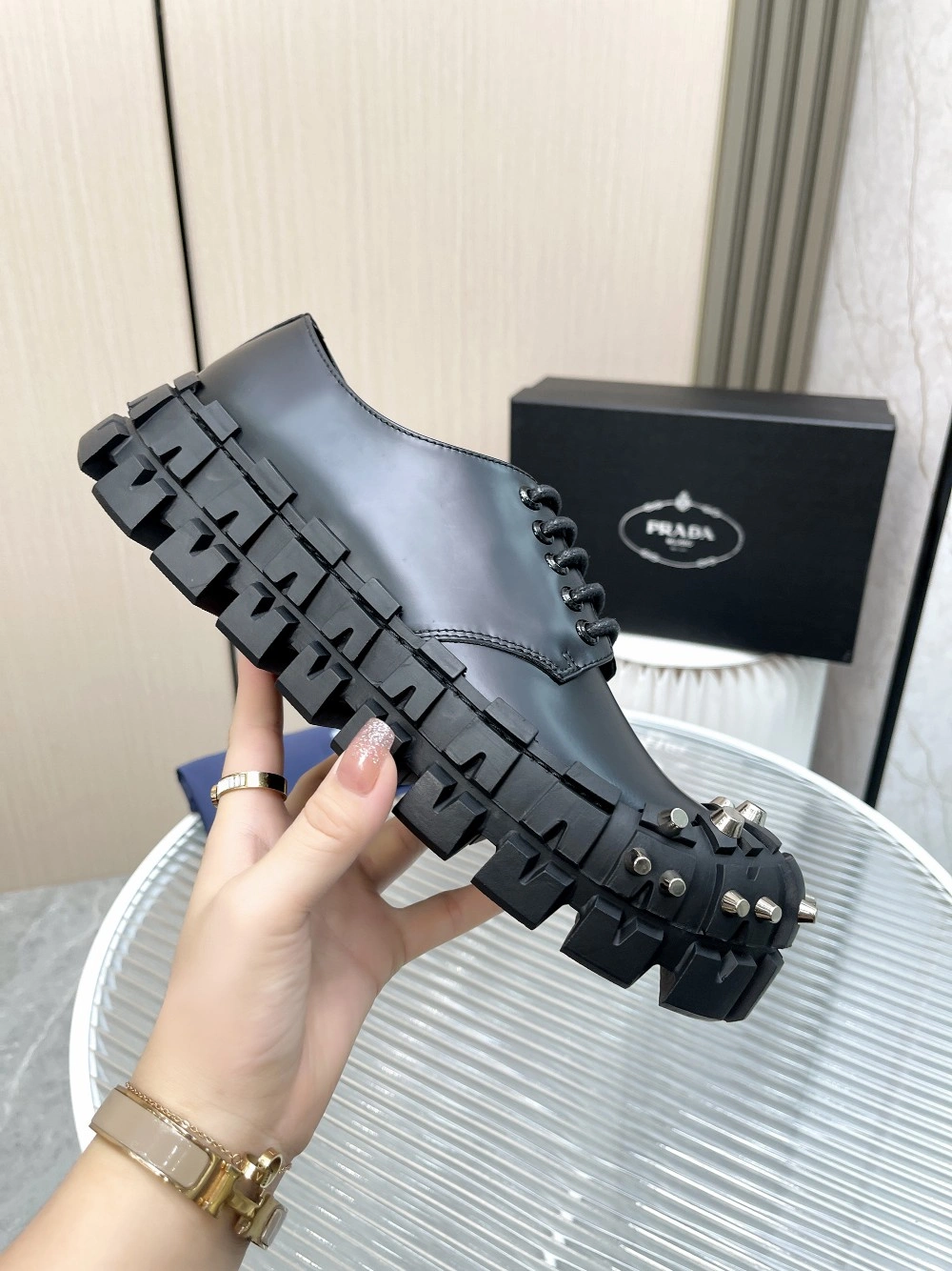 P*rada Top Loafer CL 23030825- EyeCatching 6484