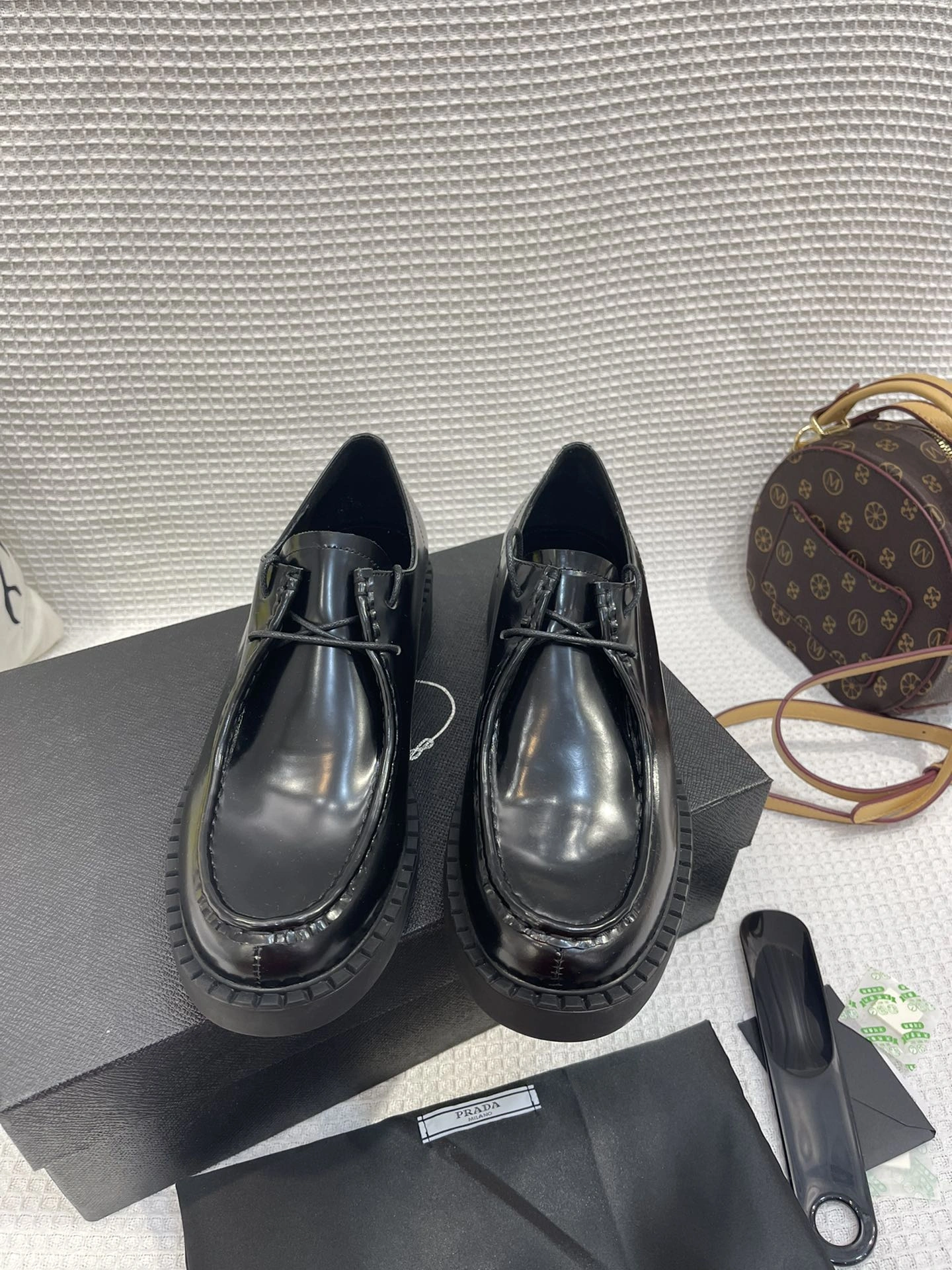 P*rada Top Loafer CL 23030831- Modern 6458