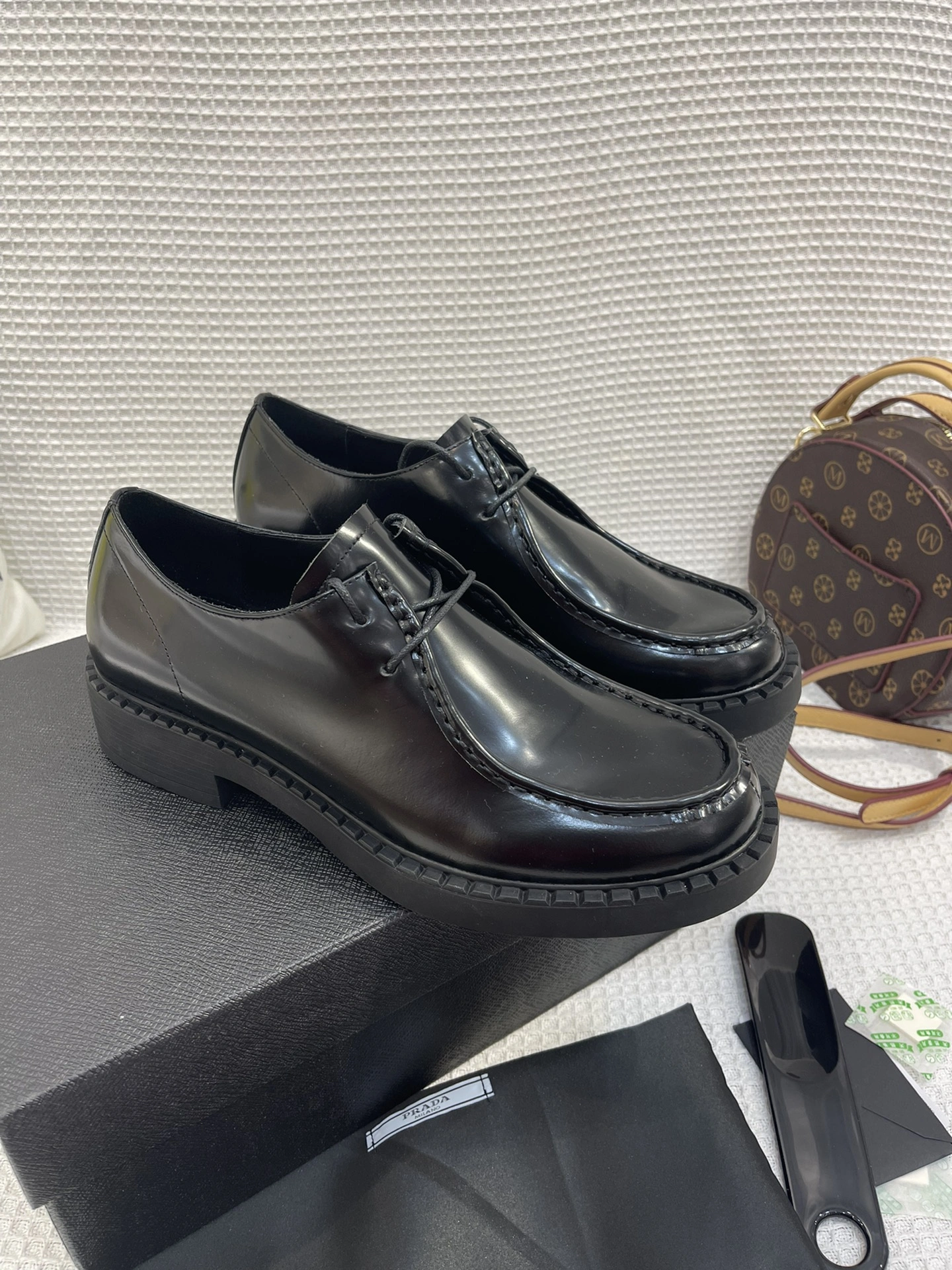 P*rada Top Loafer CL 23030831- Modern 6458