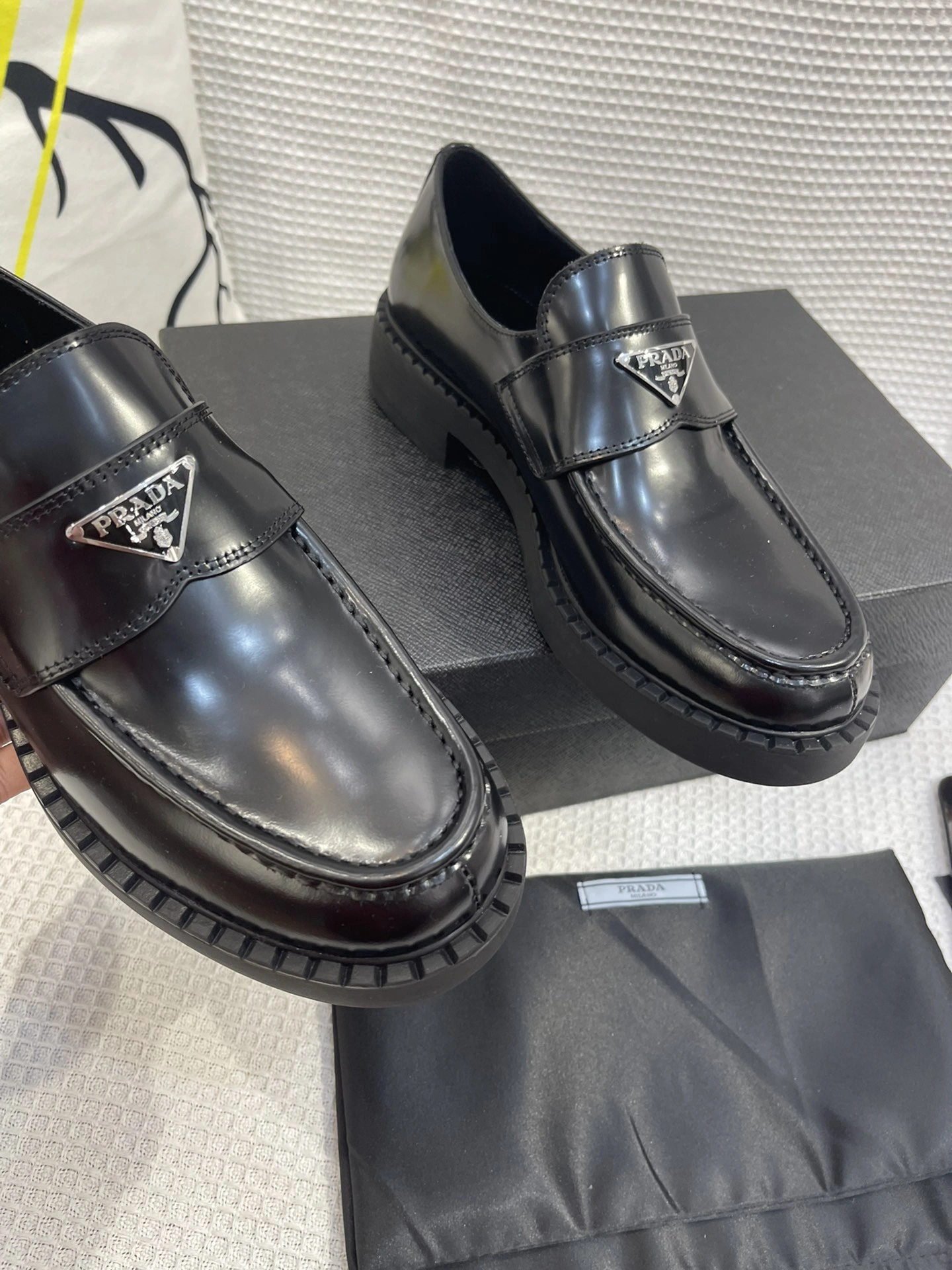 GoAnywhere P*rada Top Loafer CL 23030831- 6456